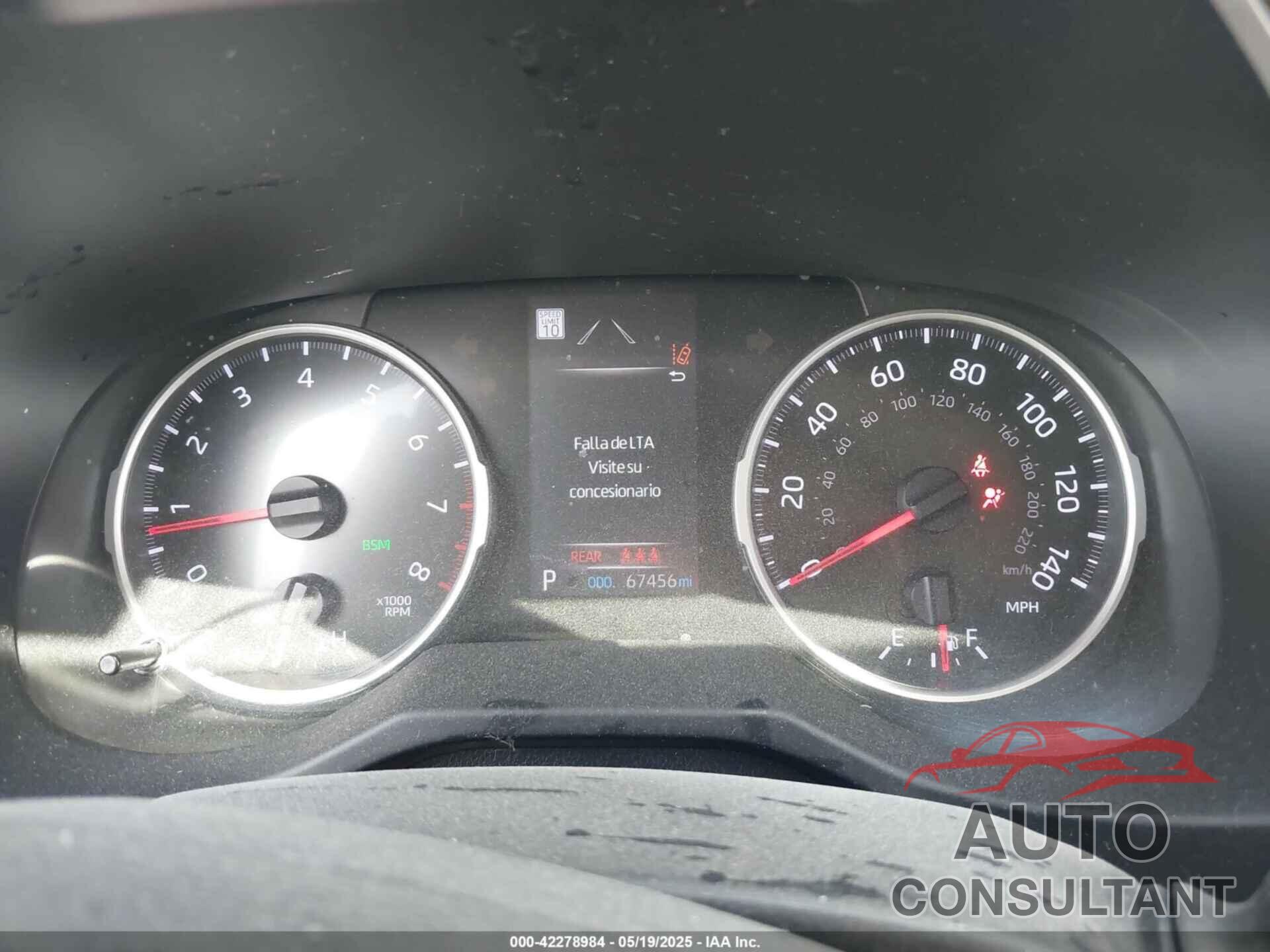 TOYOTA RAV4 2021 - 2T3W1RFV5MC092028
