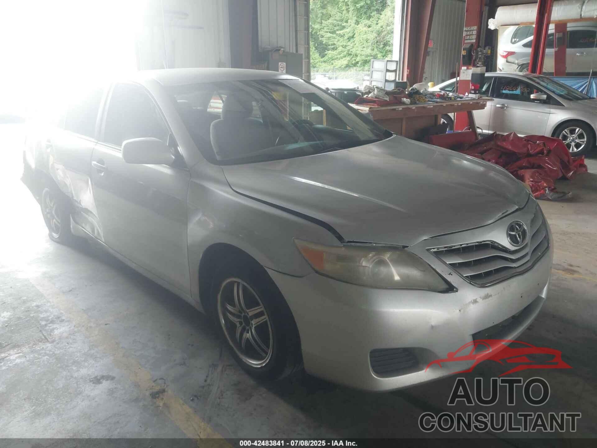 TOYOTA CAMRY 2011 - 4T1BF3EKXBU643871
