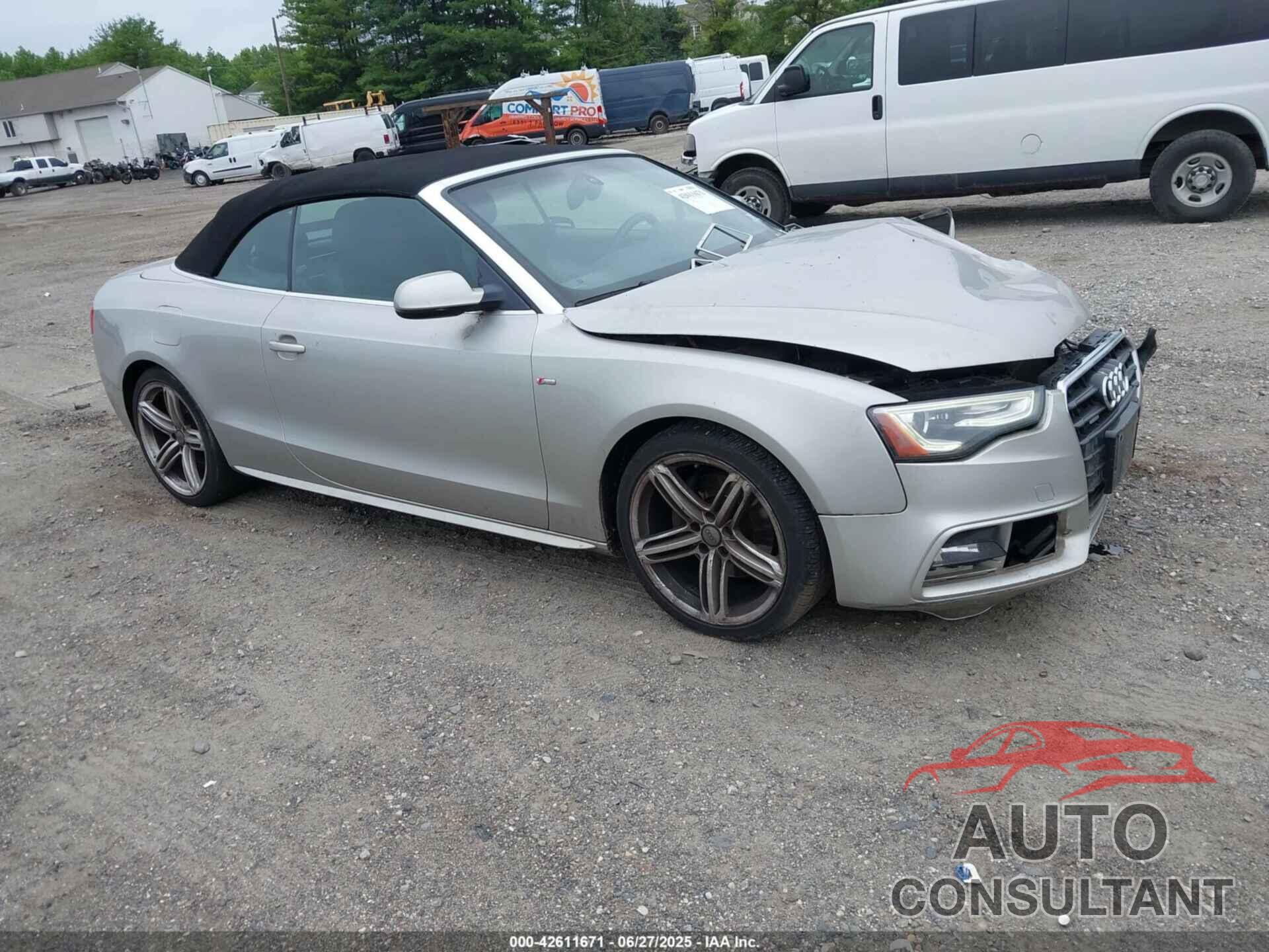 AUDI A5 2013 - WAUWFAFH9DN006526