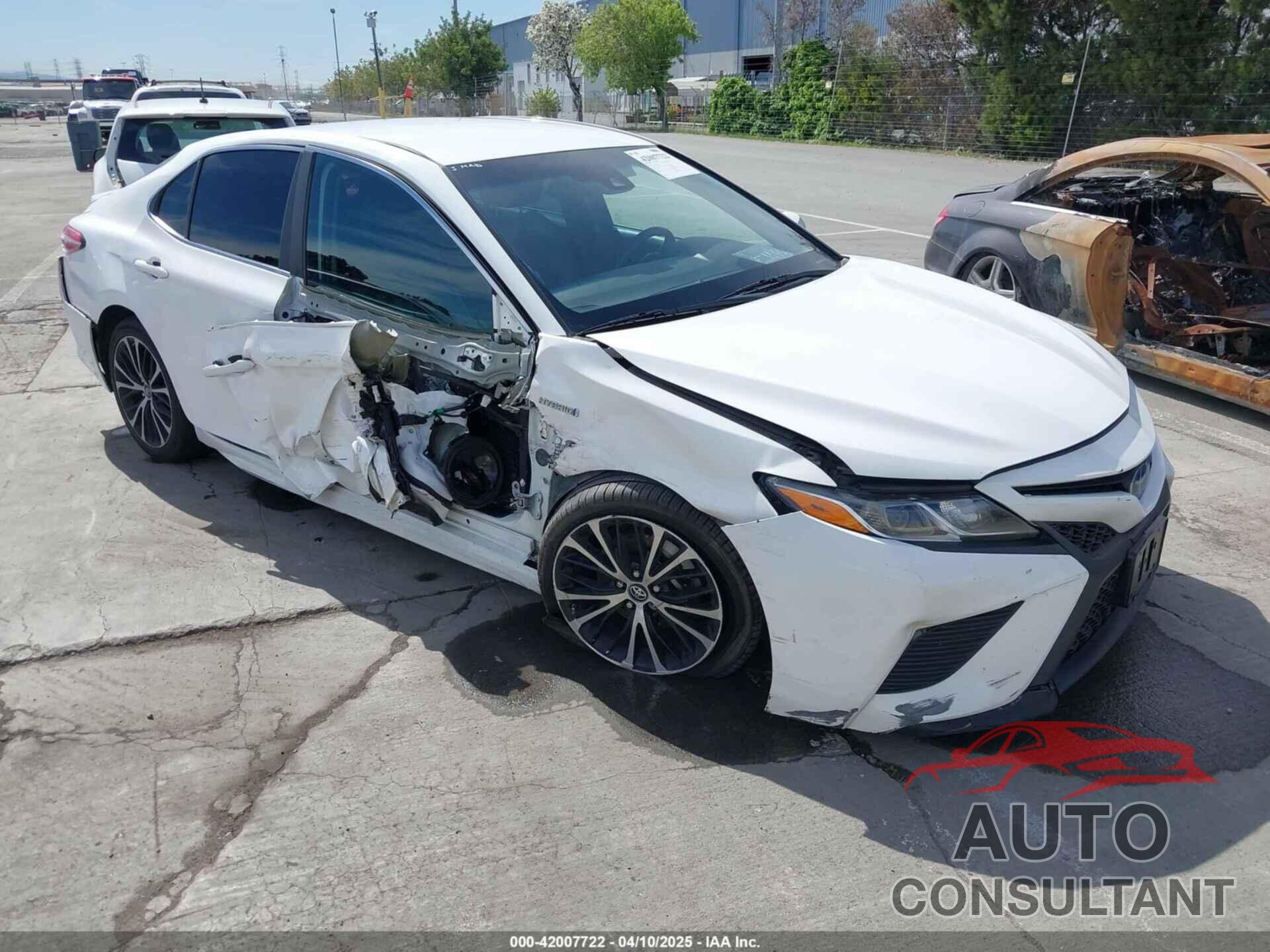 TOYOTA CAMRY HYBRID 2018 - 4T1B21HK7JU509314