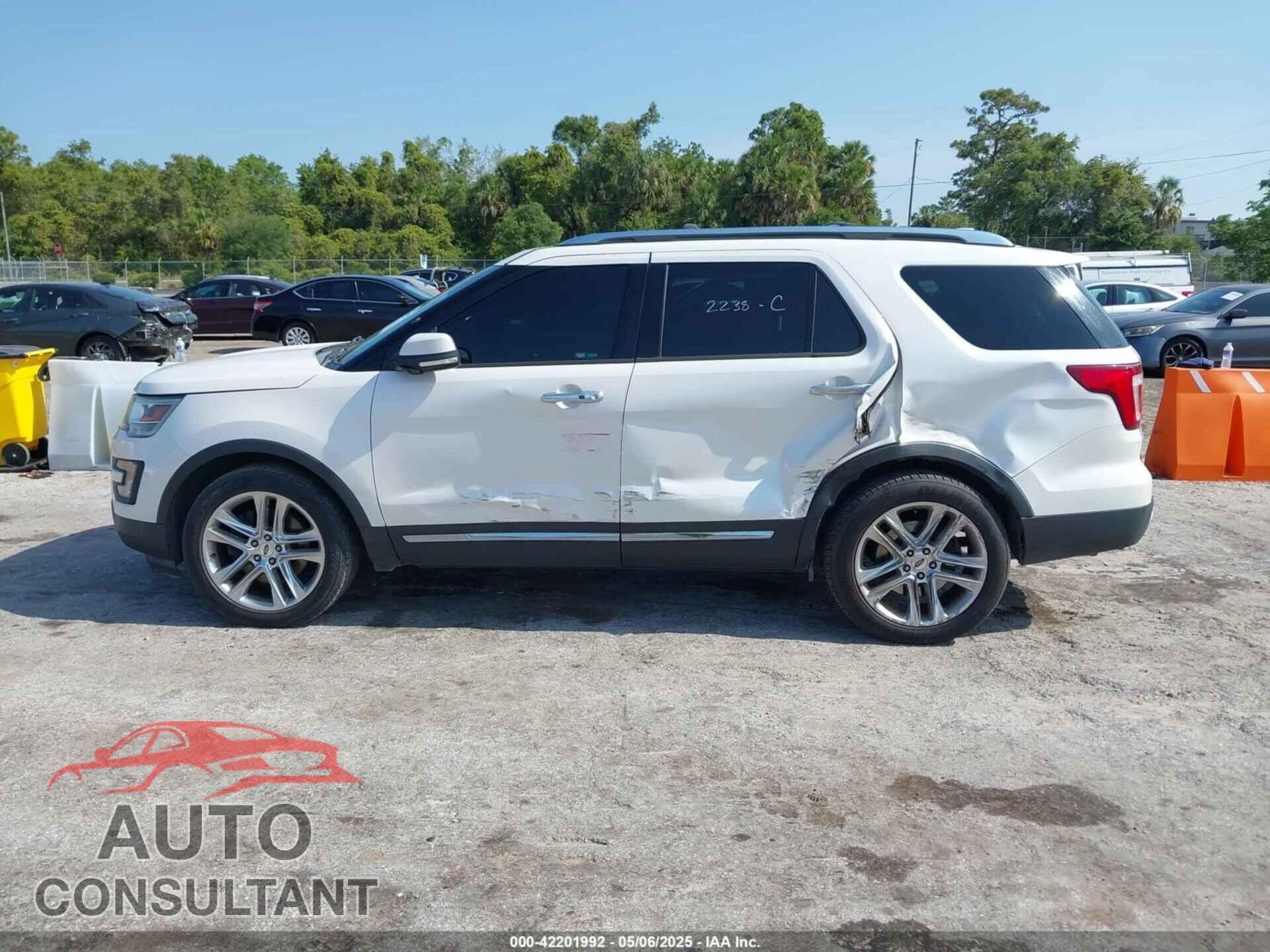 FORD EXPLORER 2017 - 1FM5K7FH5HGA48341