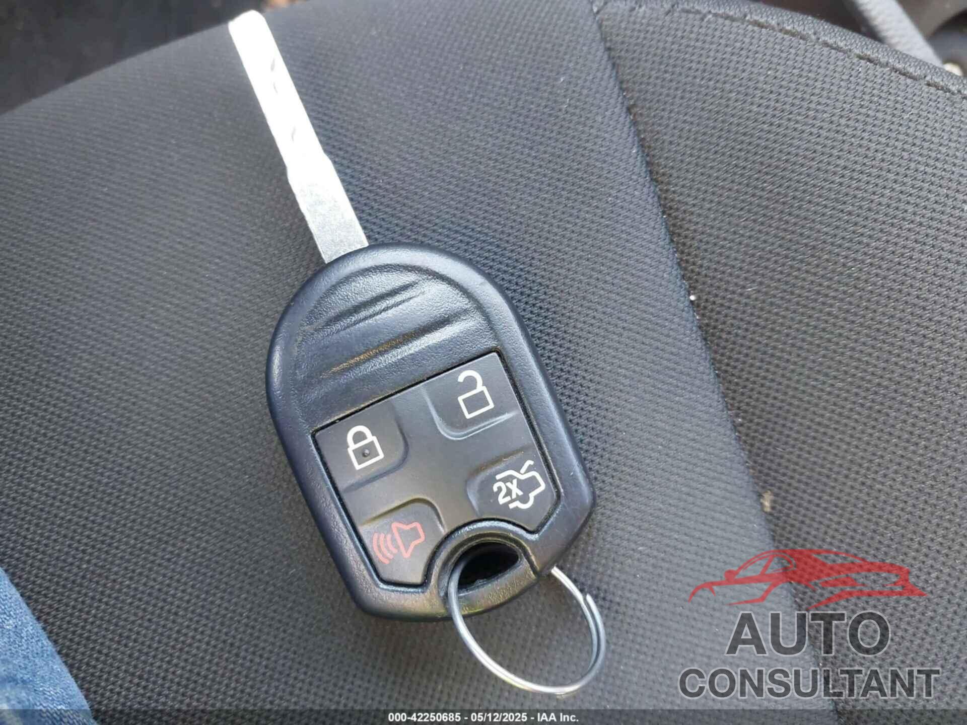 FORD FIESTA 2016 - 3FADP4EJ8GM164129