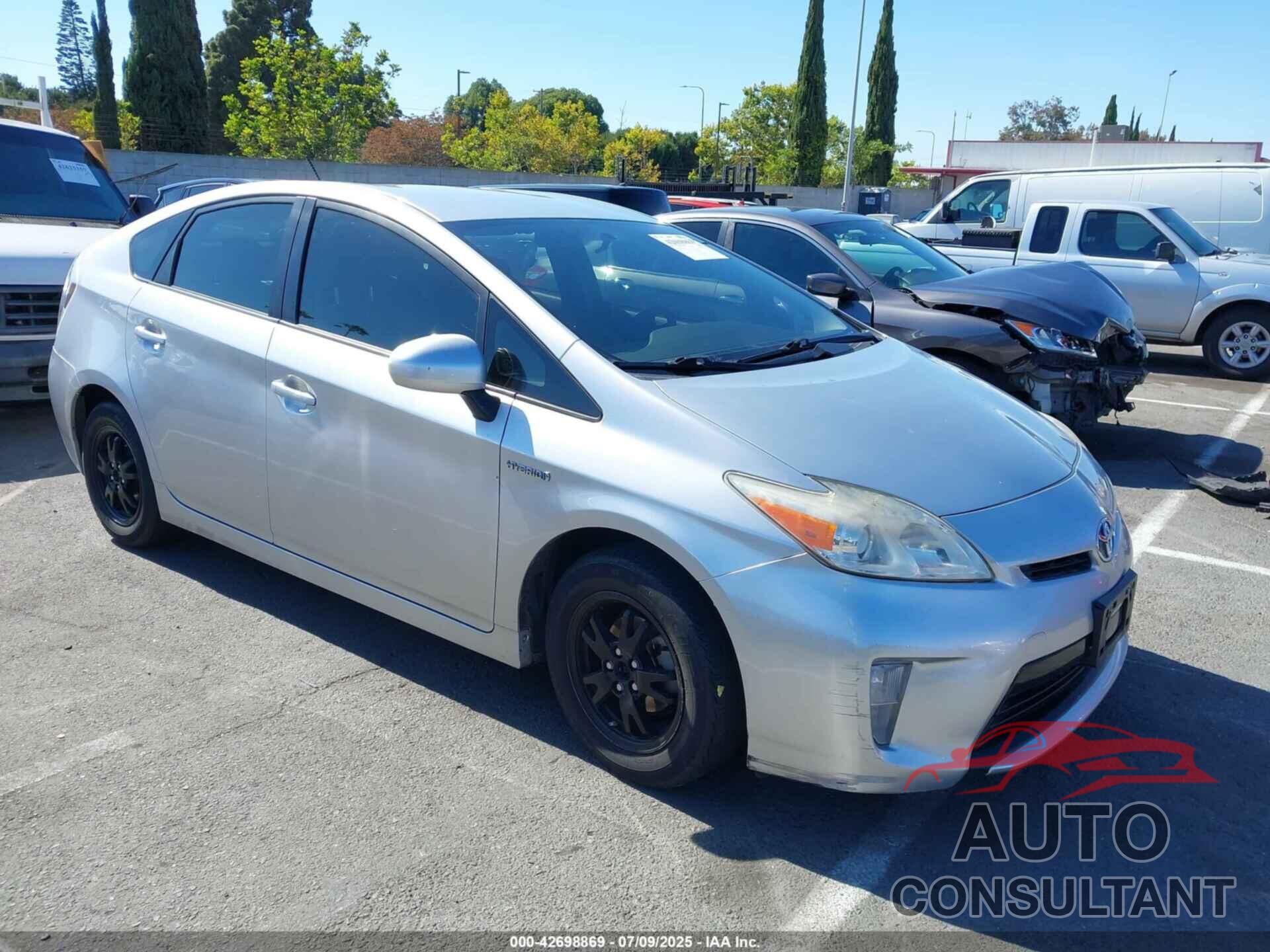 TOYOTA PRIUS 2015 - JTDKN3DU2F0398605