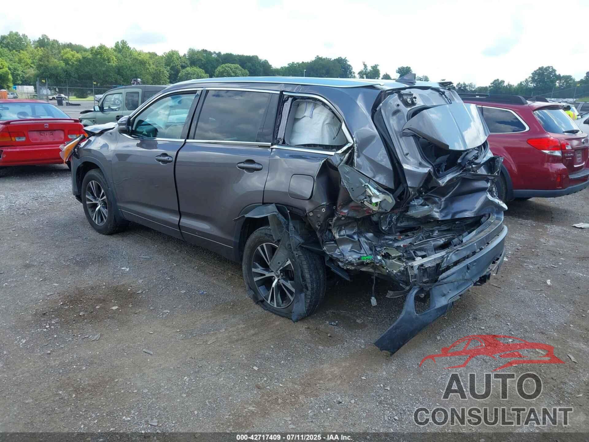 TOYOTA HIGHLANDER 2016 - 5TDKKRFH0GS140982