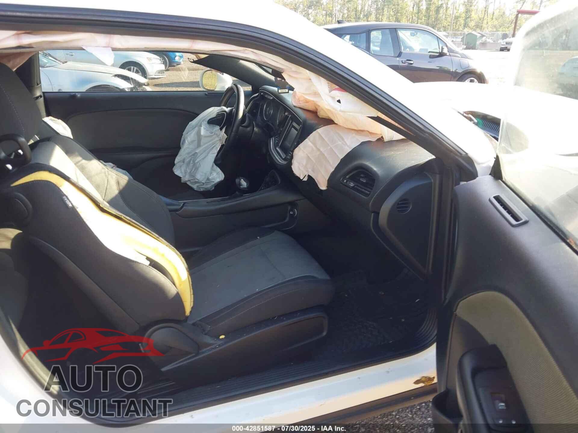 DODGE CHALLENGER 2015 - 2C3CDZAG5FH702910