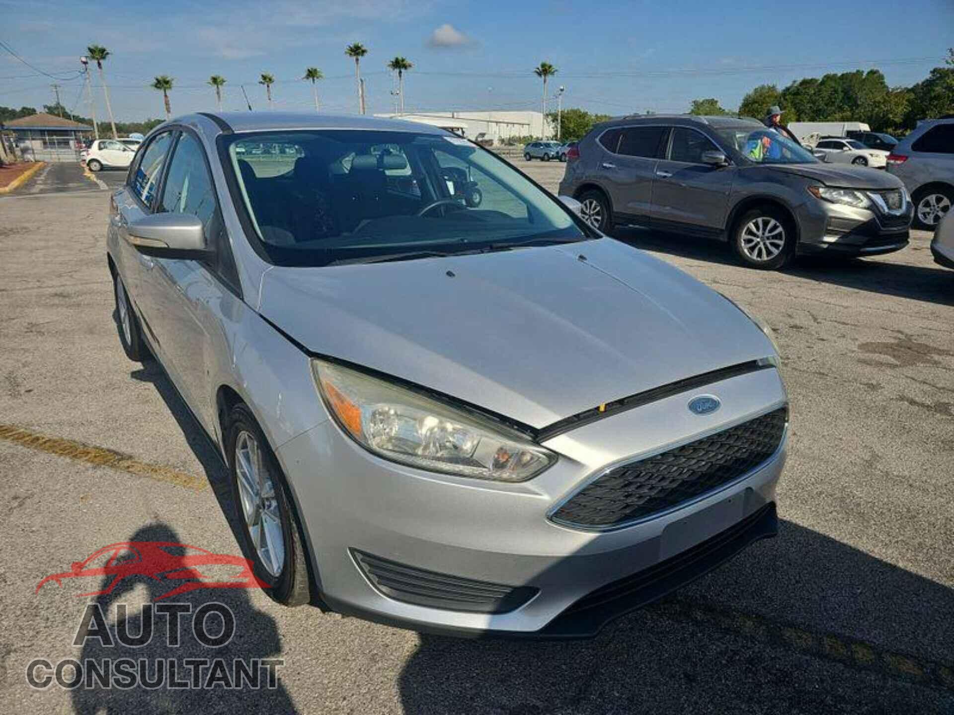 FORD FOCUS 2016 - 1FADP3K29GL359861