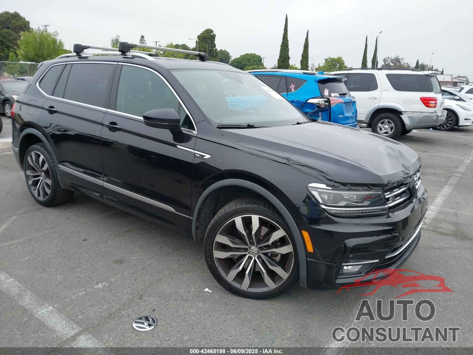 VOLKSWAGEN TIGUAN 2018 - 3VV4B7AX5JM192581