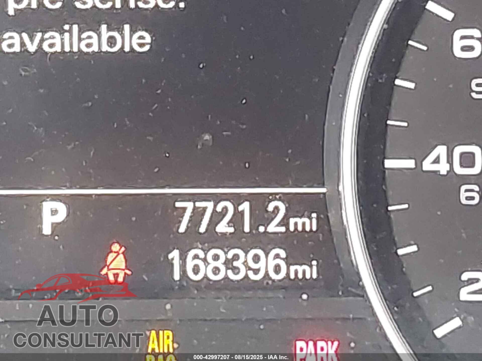 AUDI A6 2016 - WAUGFAFC2GN063602