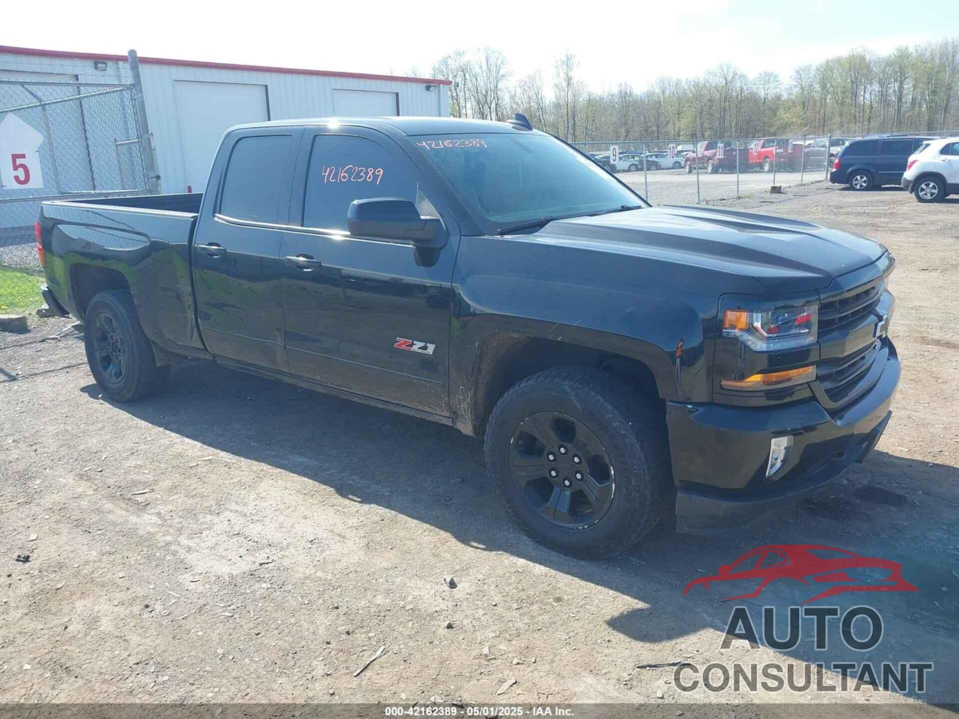 CHEVROLET SILVERADO 1500 2017 - 1GCVKREC6HZ271160