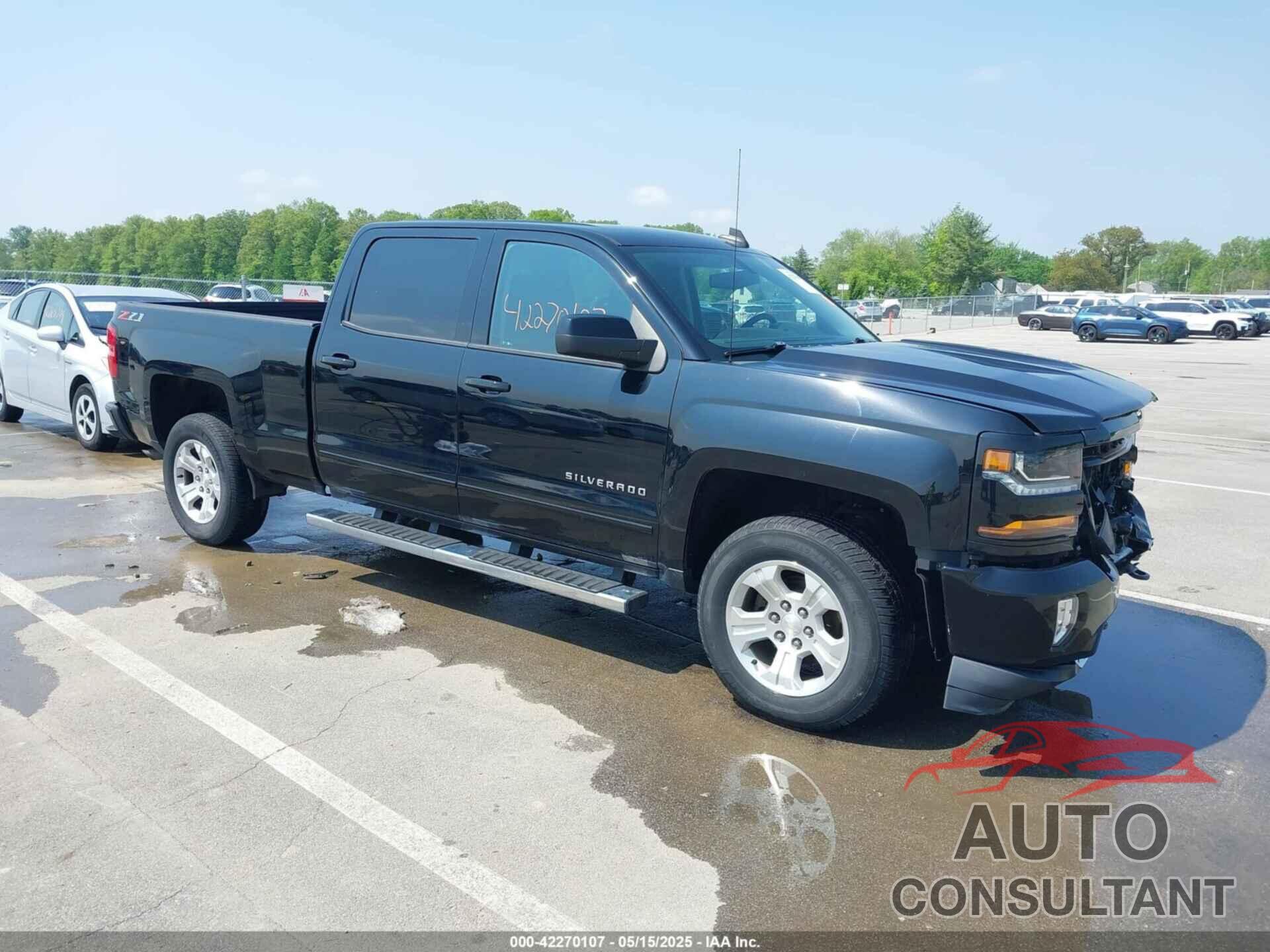 CHEVROLET SILVERADO 1500 2018 - 3GCUKREC9JG469877
