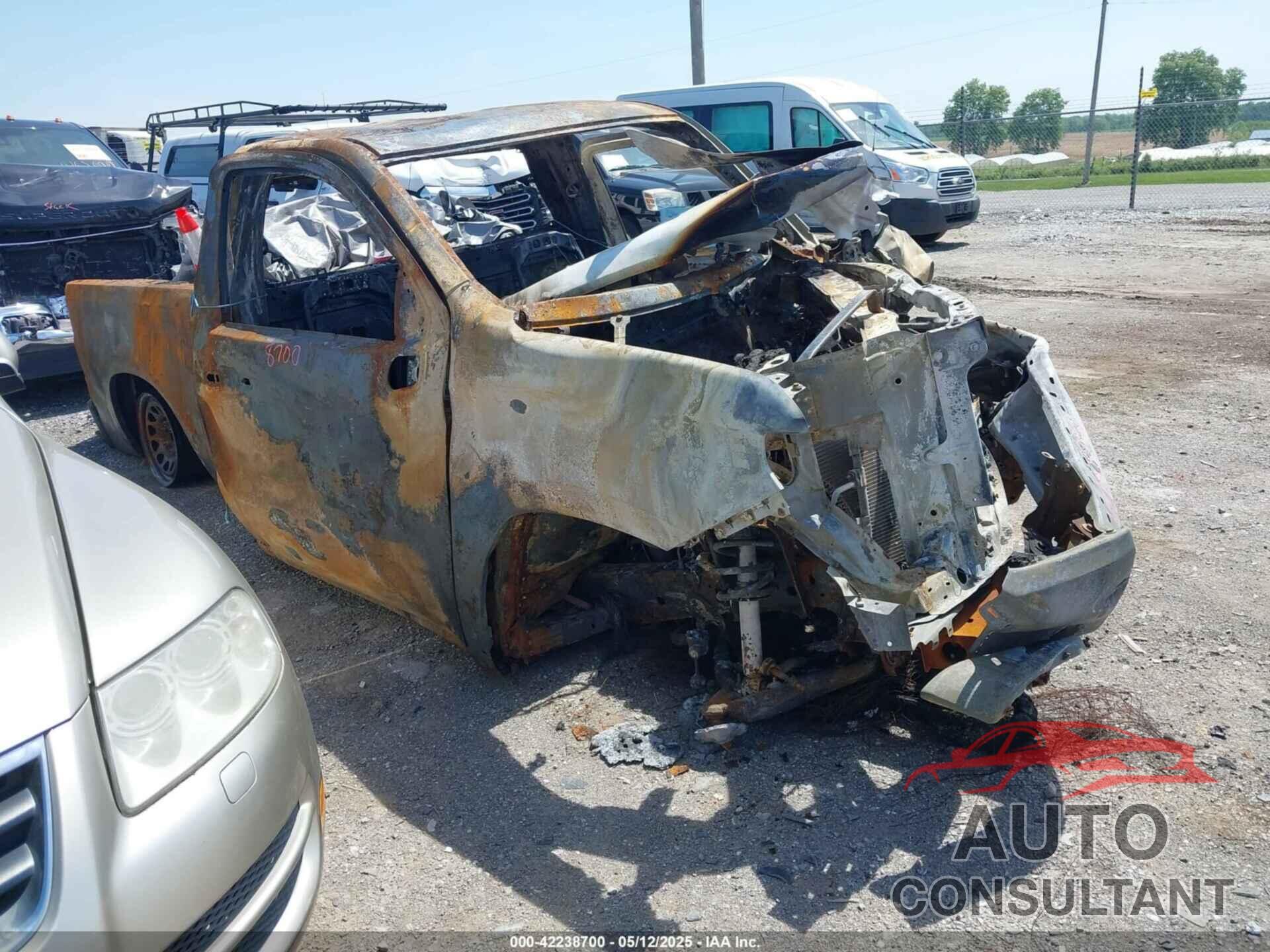 CHEVROLET SILVERADO 1500 2021 - 3GCNWAEH8MG359526