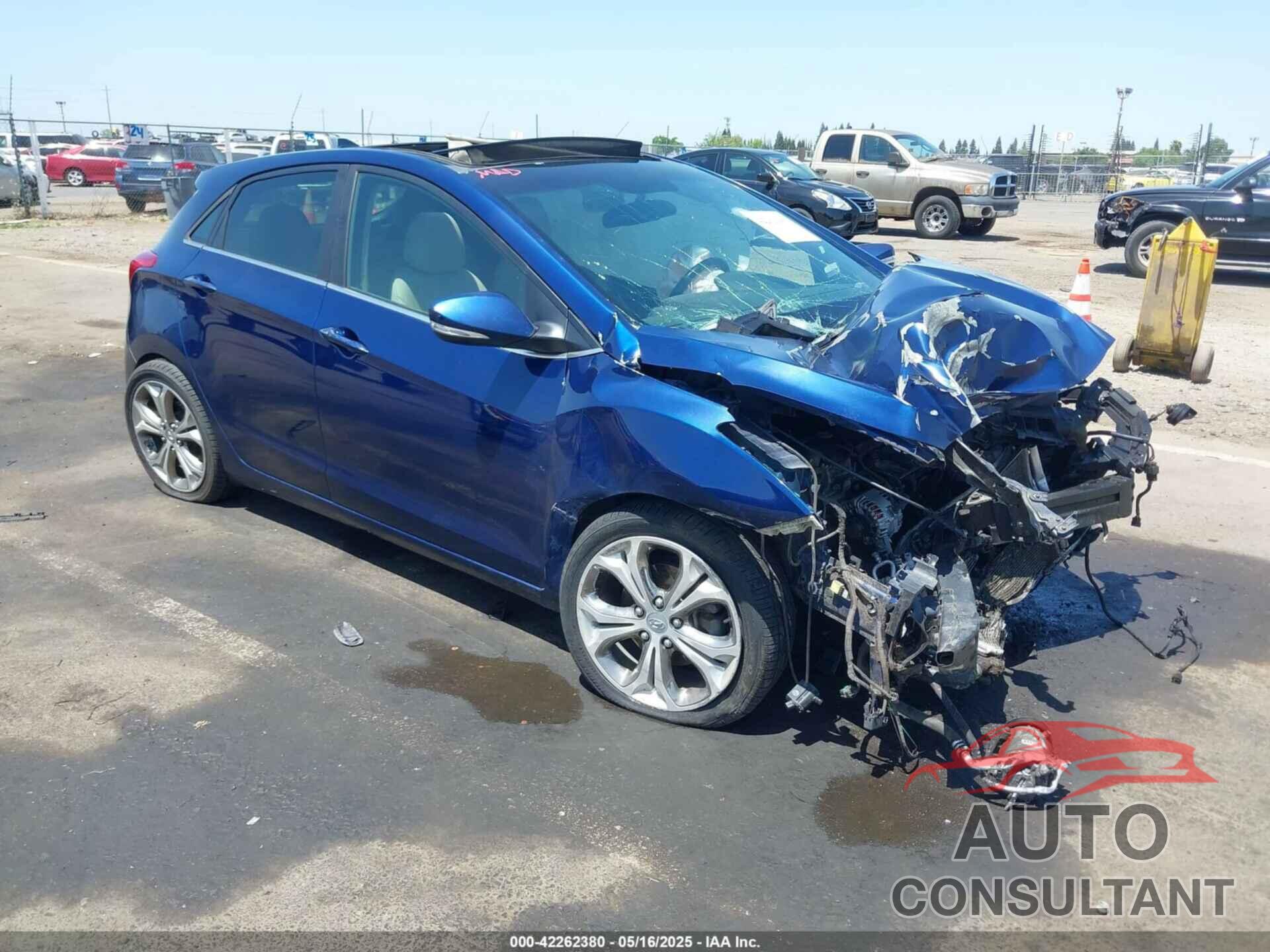 HYUNDAI ELANTRA GT 2013 - KMHD35LE5DU022227