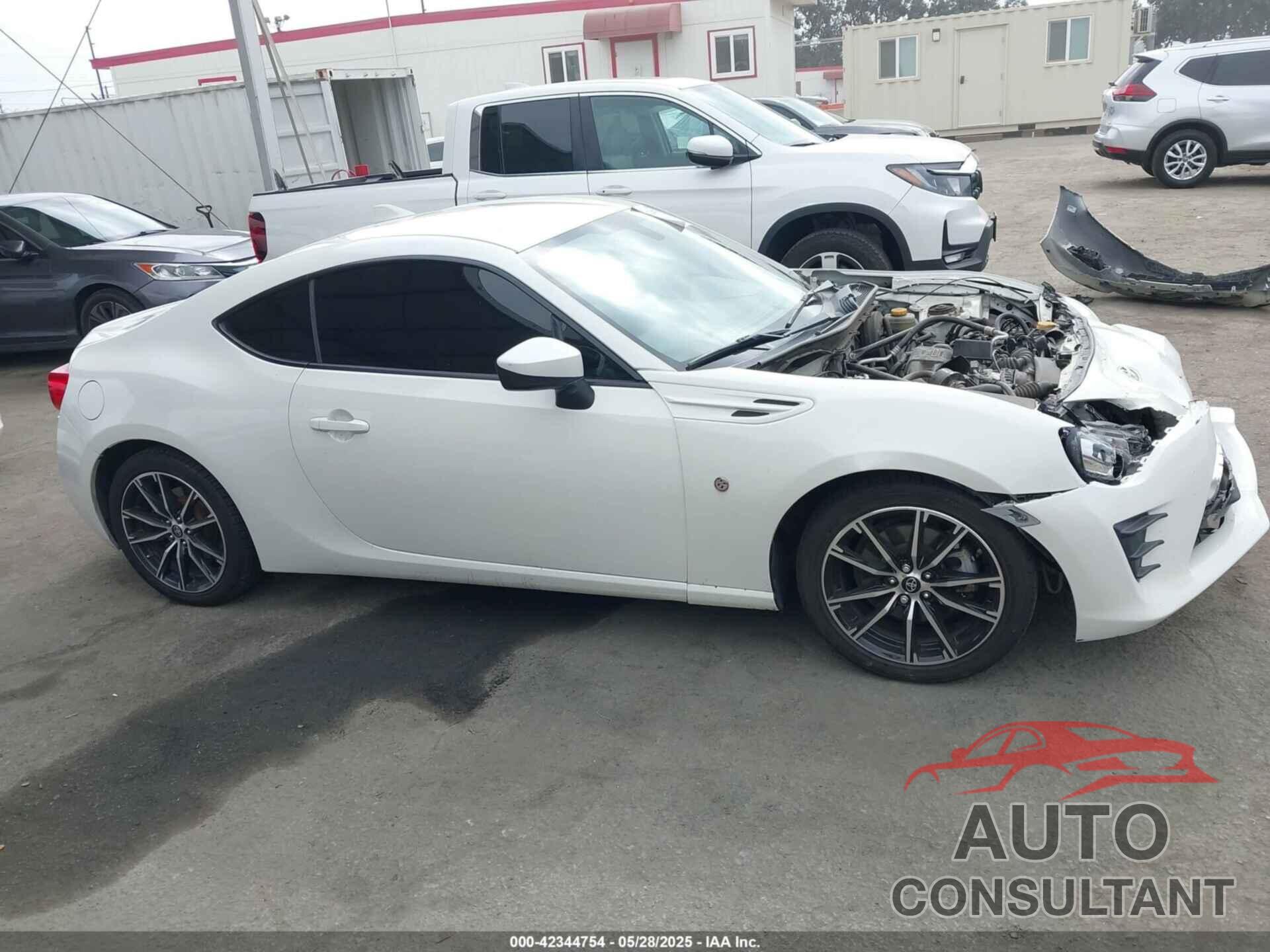 TOYOTA 86 2019 - JF1ZNAA18K8700624