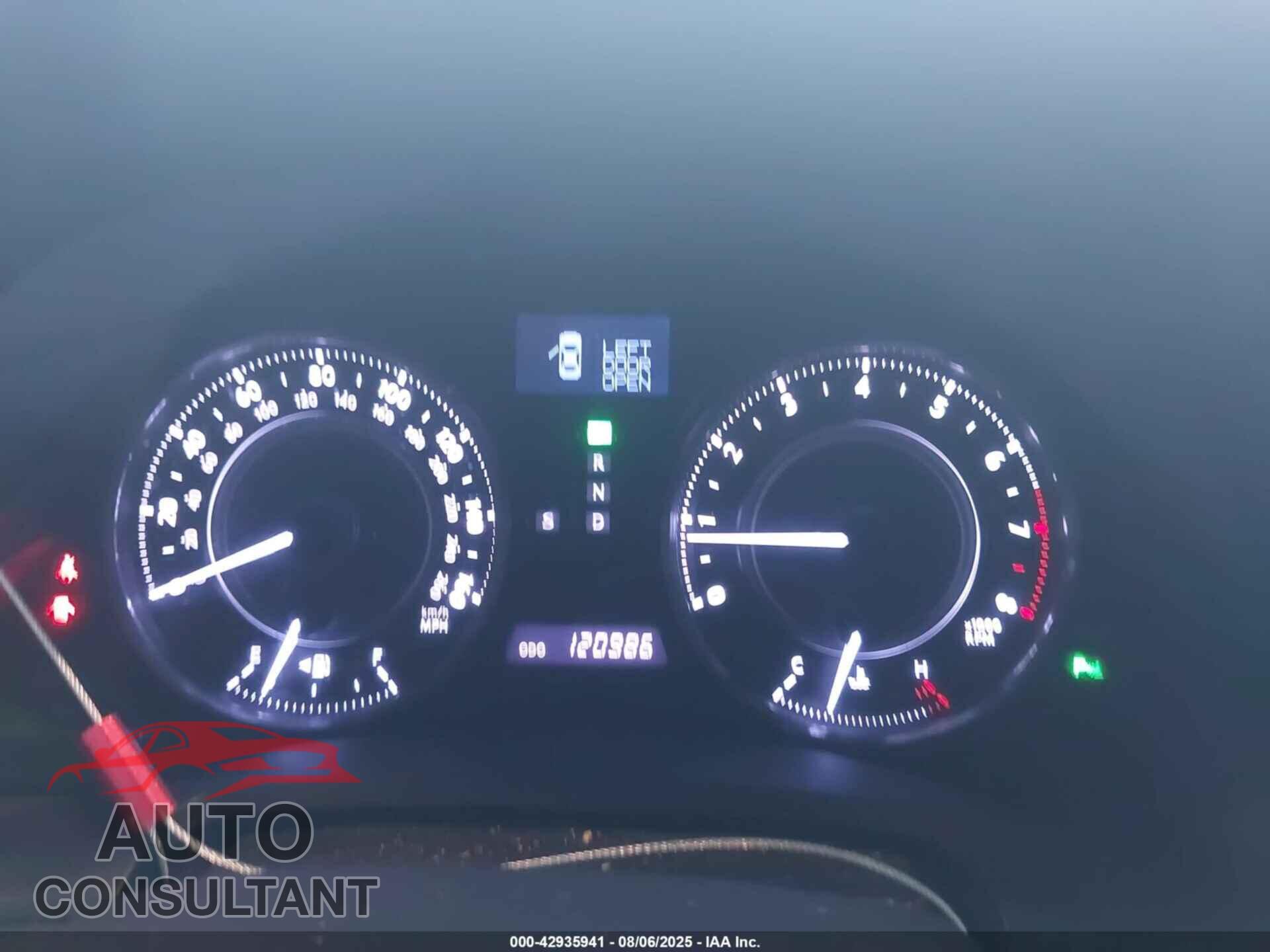 LEXUS IS 250C 2011 - JTHFF2C21B2516231