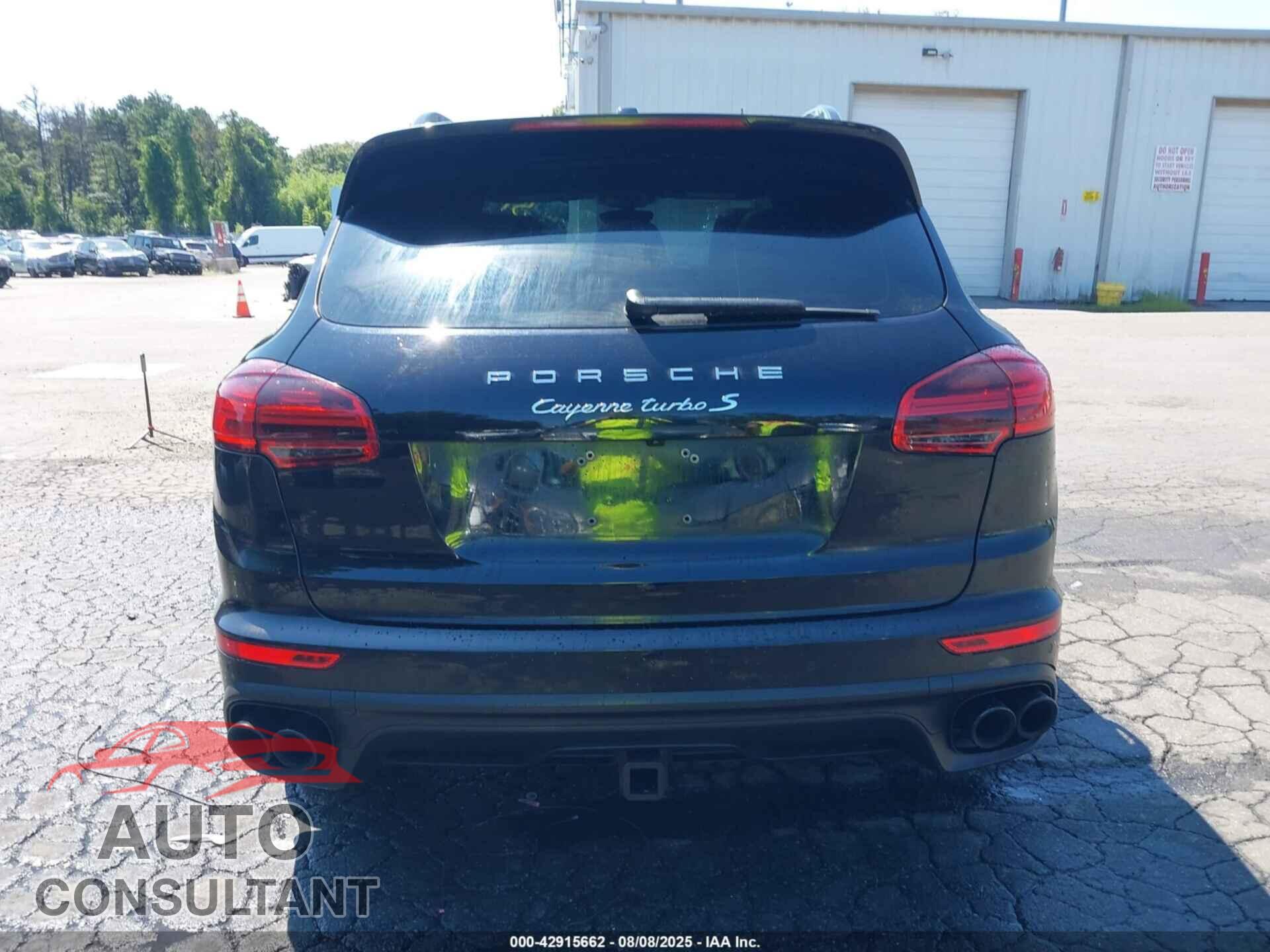PORSCHE CAYENNE 2016 - WP1AC2A23GLA86659
