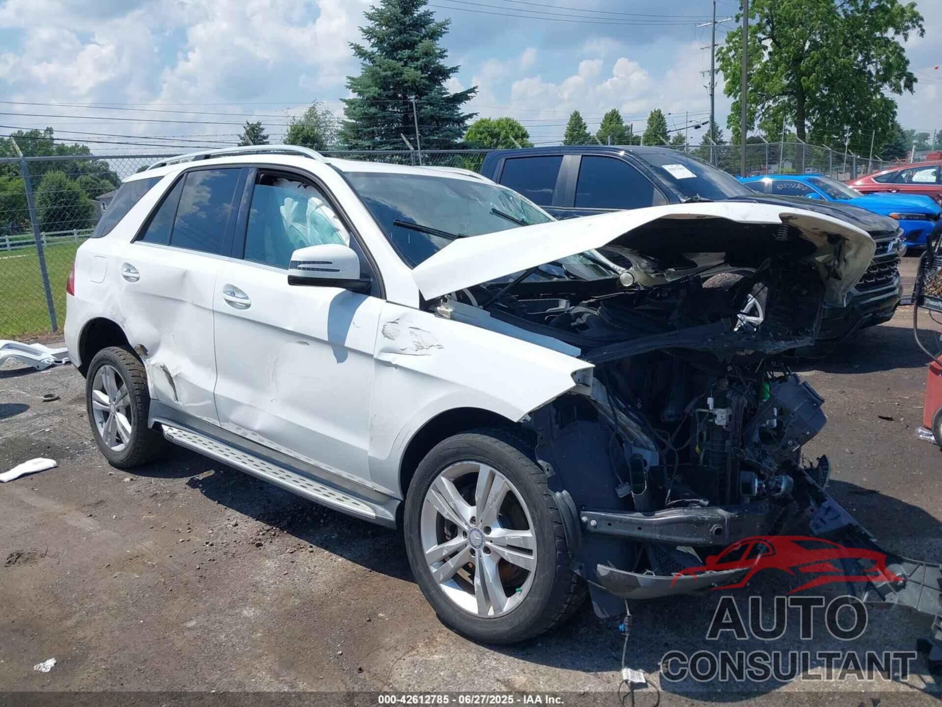 MERCEDES-BENZ ML 350 2015 - 4JGDA5JB6FA483228