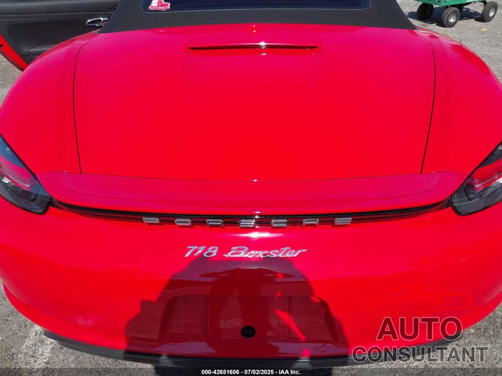 PORSCHE 718 BOXSTER 2021 - WP0CA2A8XMS210688