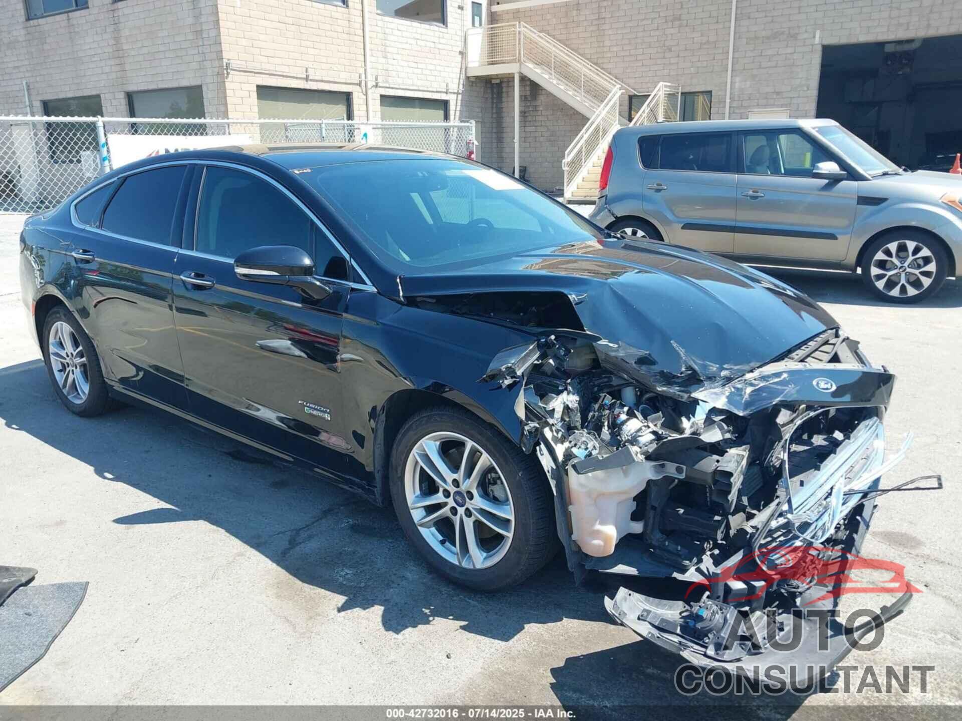 FORD FUSION ENERGI 2016 - 3FA6P0SU2GR195976