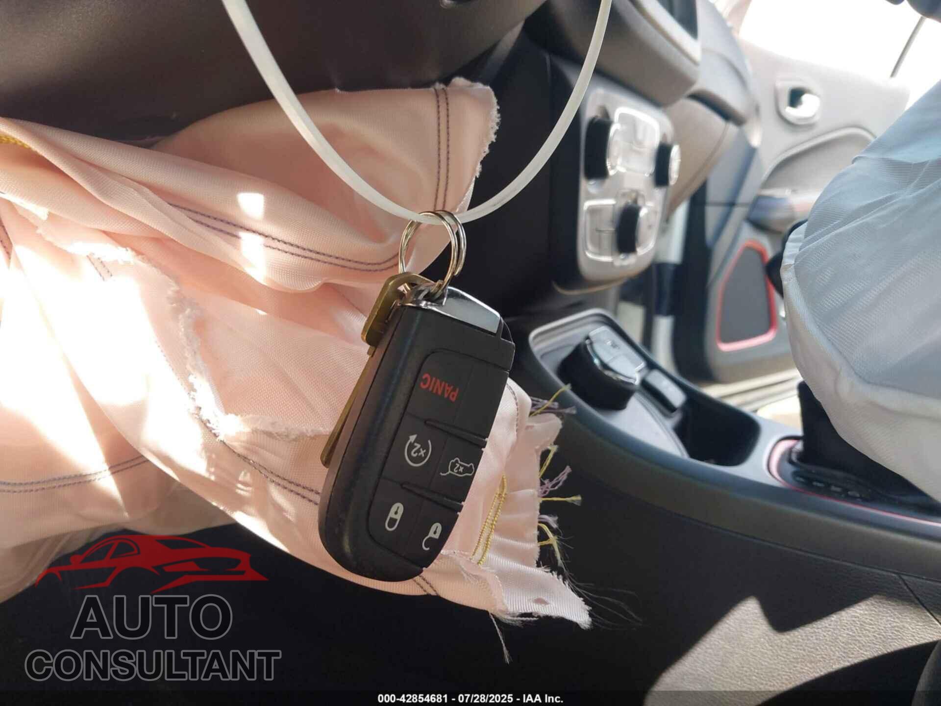 JEEP COMPASS 2019 - 3C4NJDDB9KT759810