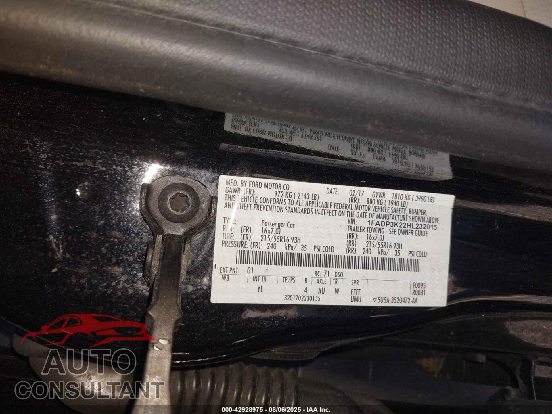 FORD FOCUS 2017 - 1FADP3K22HL232015