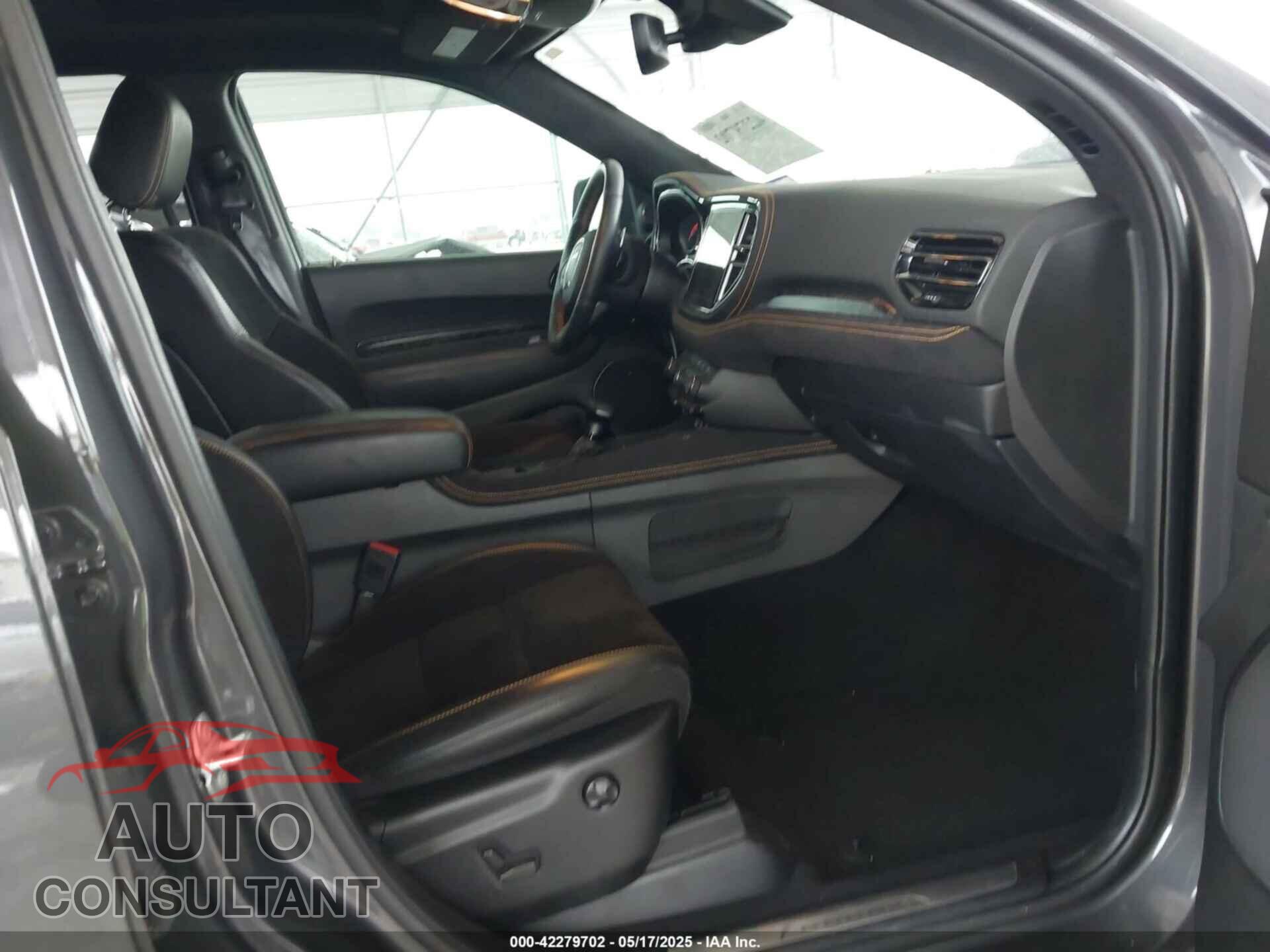 DODGE DURANGO 2023 - 1C4SDHCT4PC715020