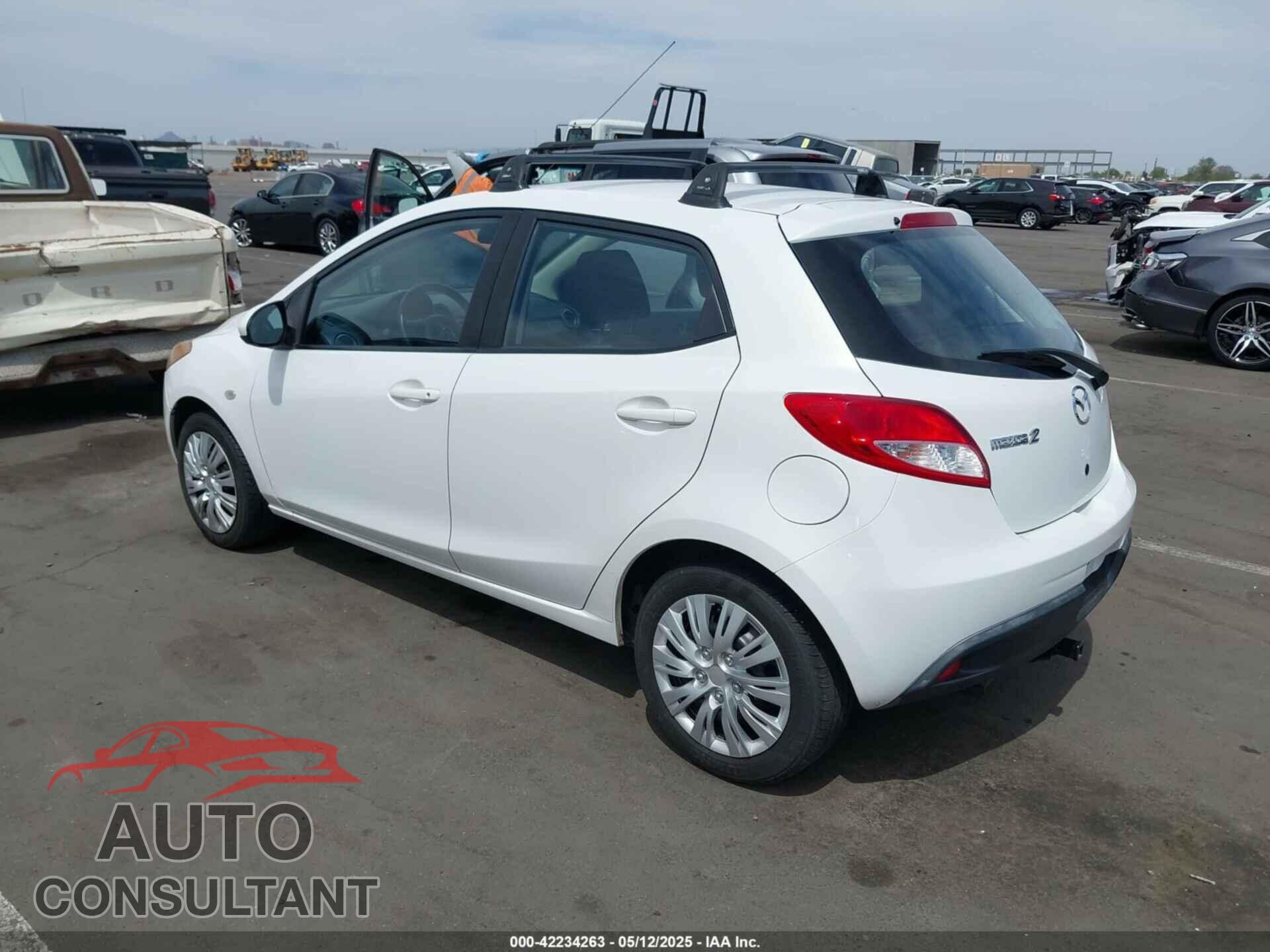 MAZDA MAZDA2 2011 - JM1DE1HY7B0125812