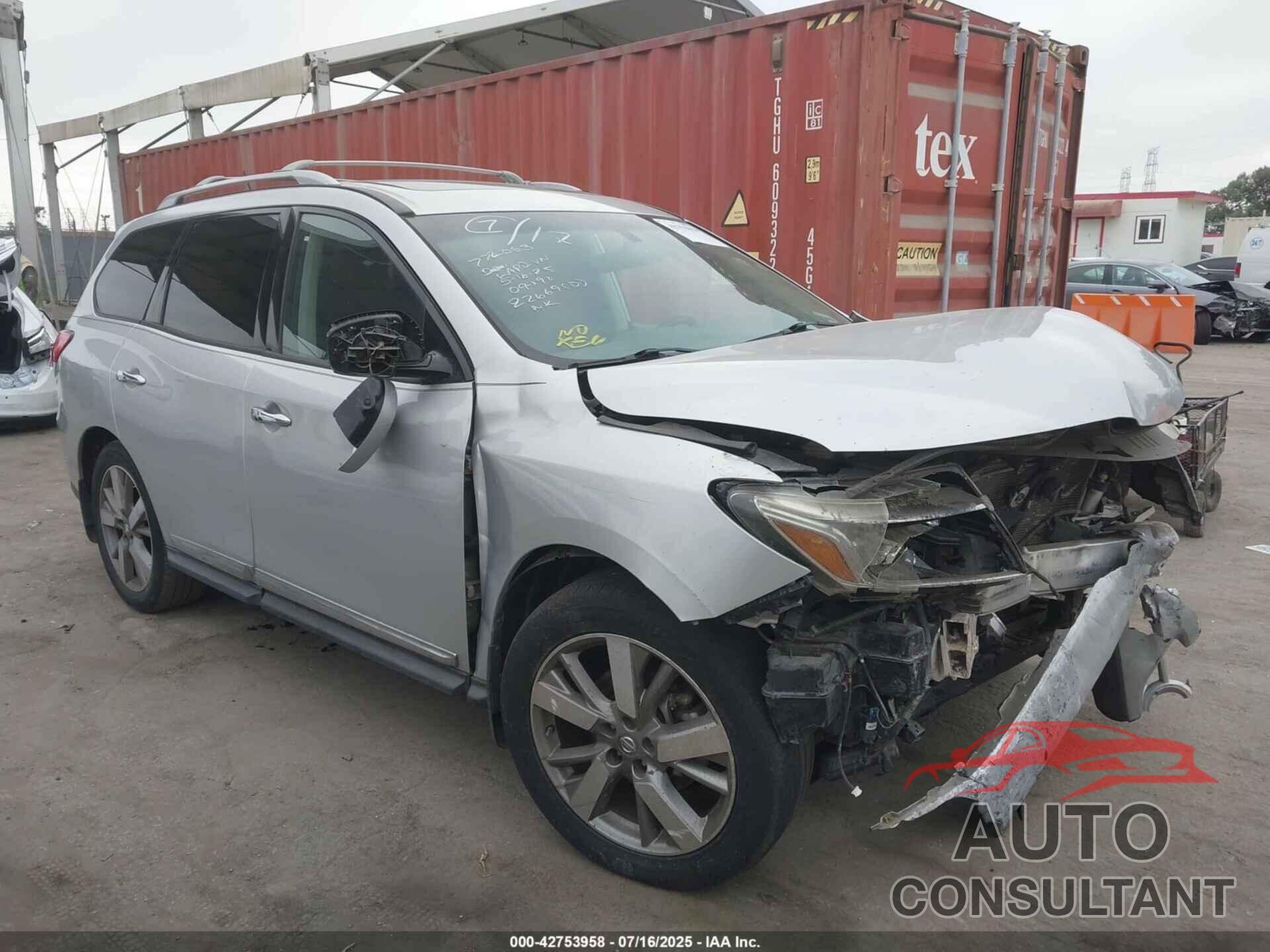 NISSAN PATHFINDER 2015 - 5N1AR2MN3FC702800