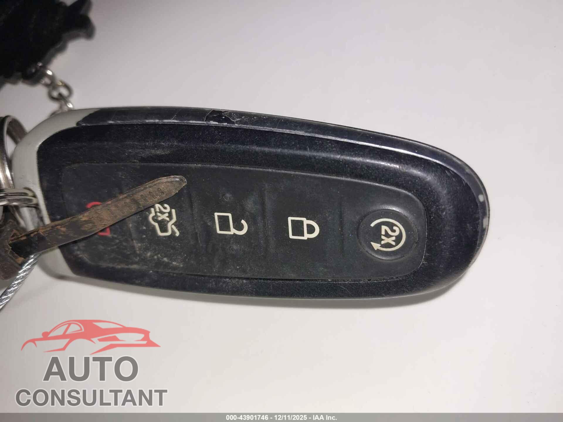 FORD EDGE 2011 - 2FMDK3KC0BBB21077