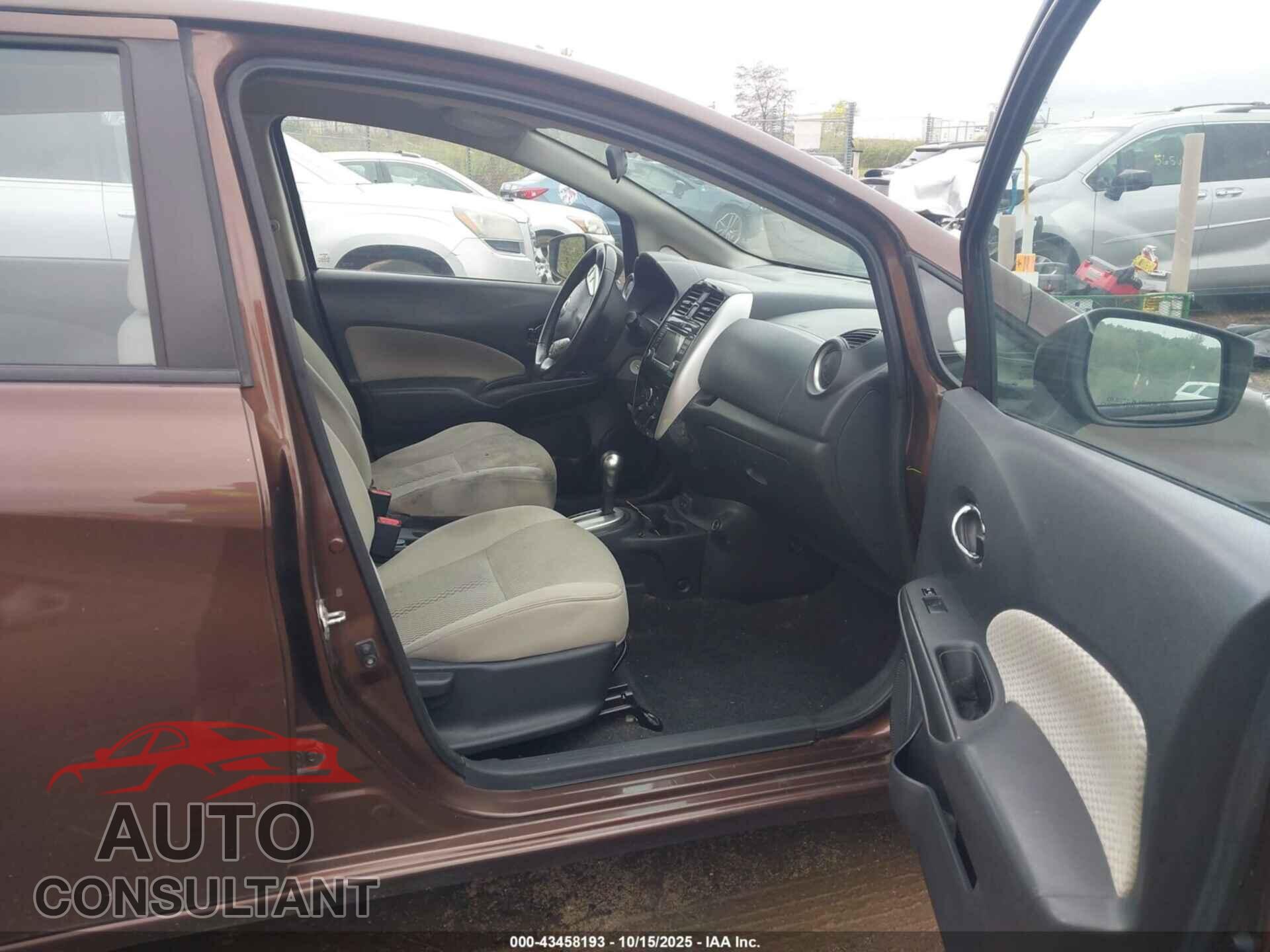 NISSAN VERSA NOTE 2017 - 3N1CE2CP3HL352350