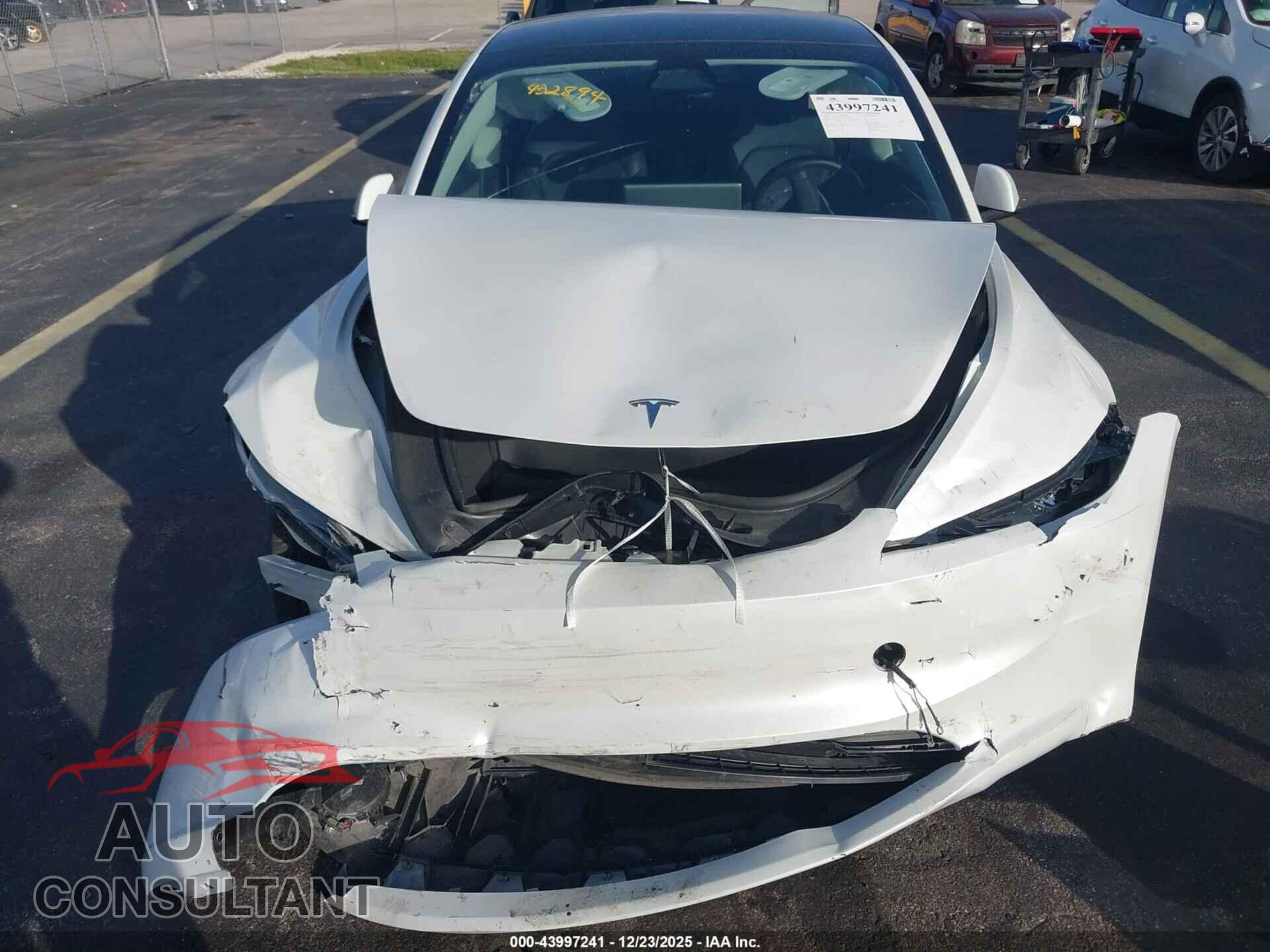 TESLA MODEL 3 2024 - 5YJ3E1EA7RF762407