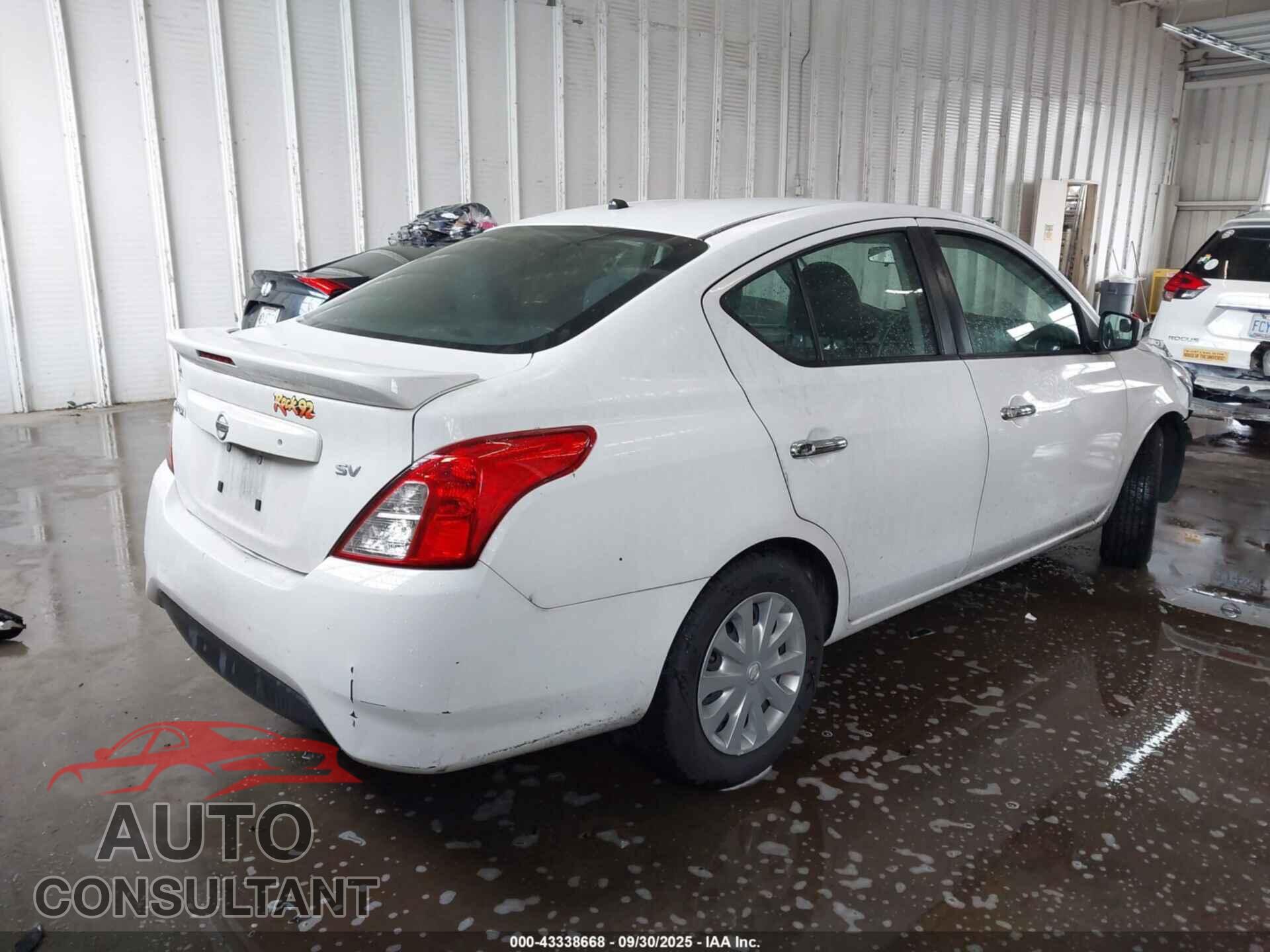NISSAN VERSA 2019 - 3N1CN7AP3KL875729
