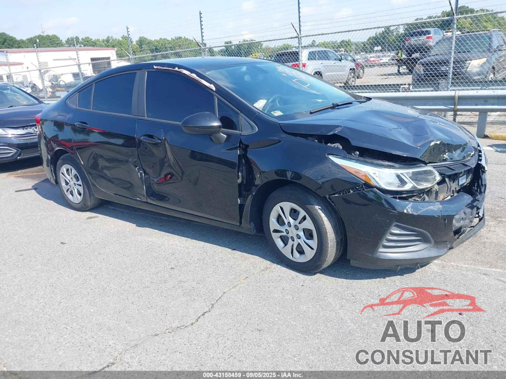 CHEVROLET CRUZE 2019 - 1G1BC5SM9K7149233