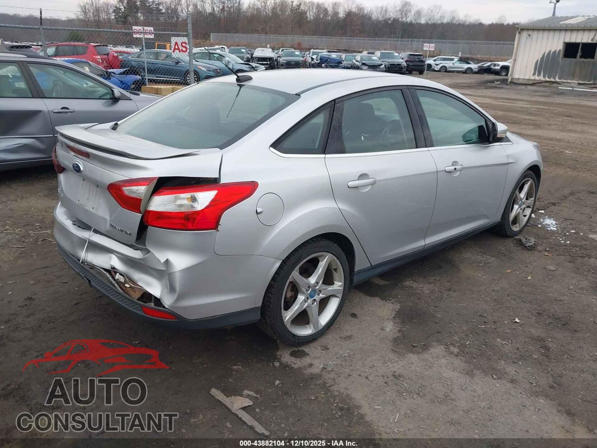 FORD FOCUS 2012 - 1FAHP3J25CL258491