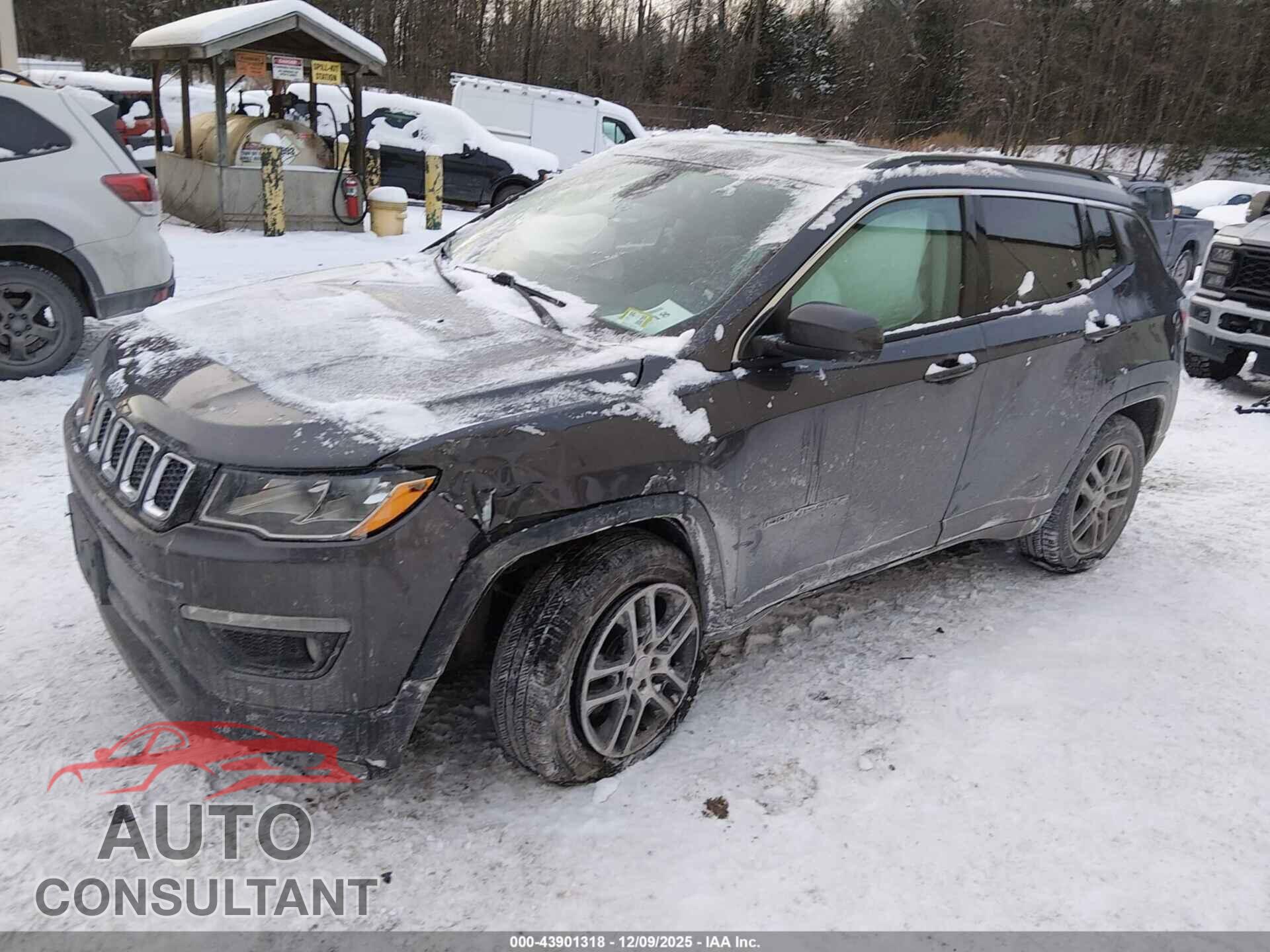 JEEP COMPASS 2018 - 3C4NJDBB5JT192514