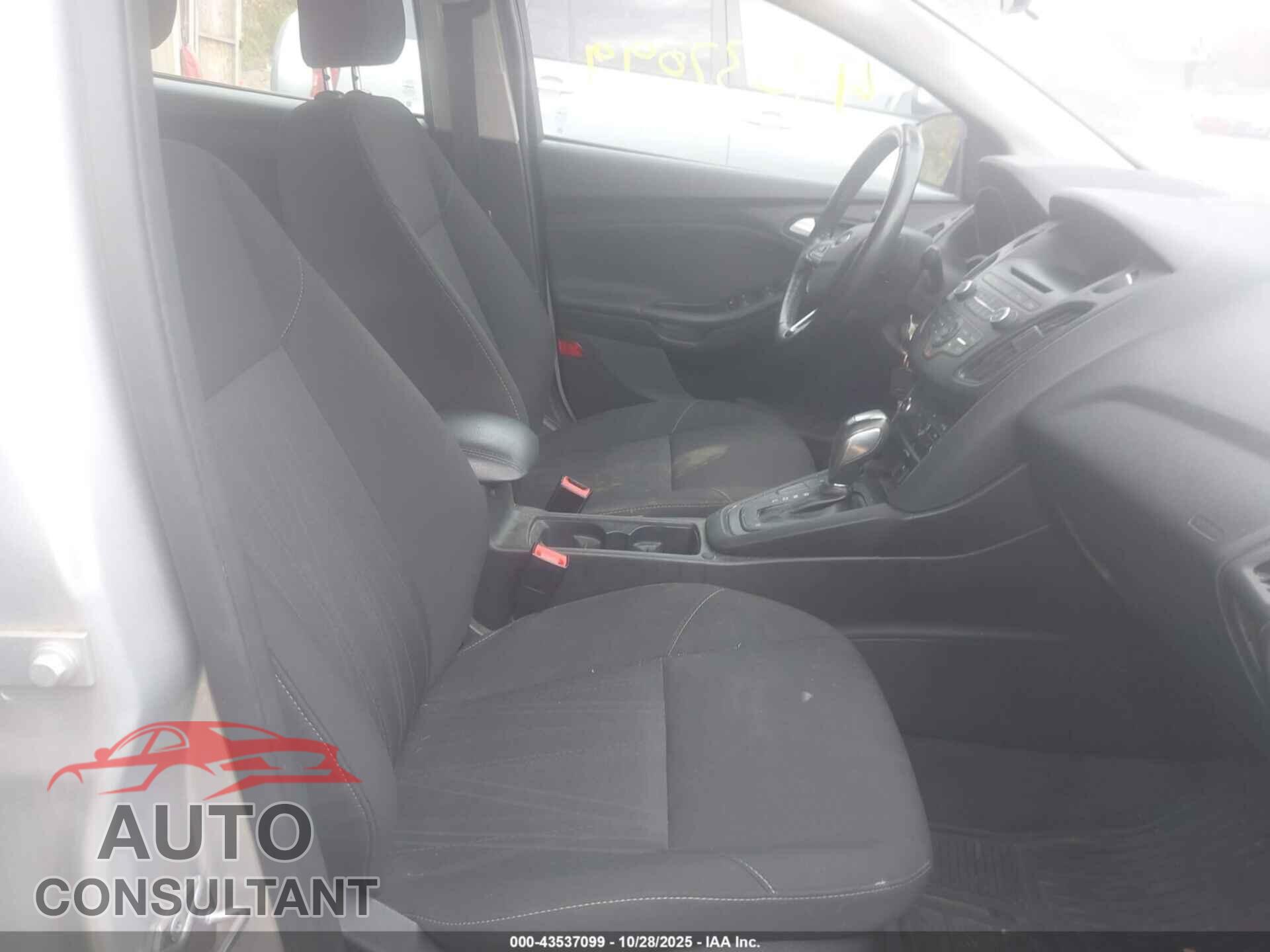 FORD FOCUS 2016 - 1FADP3F26GL209054