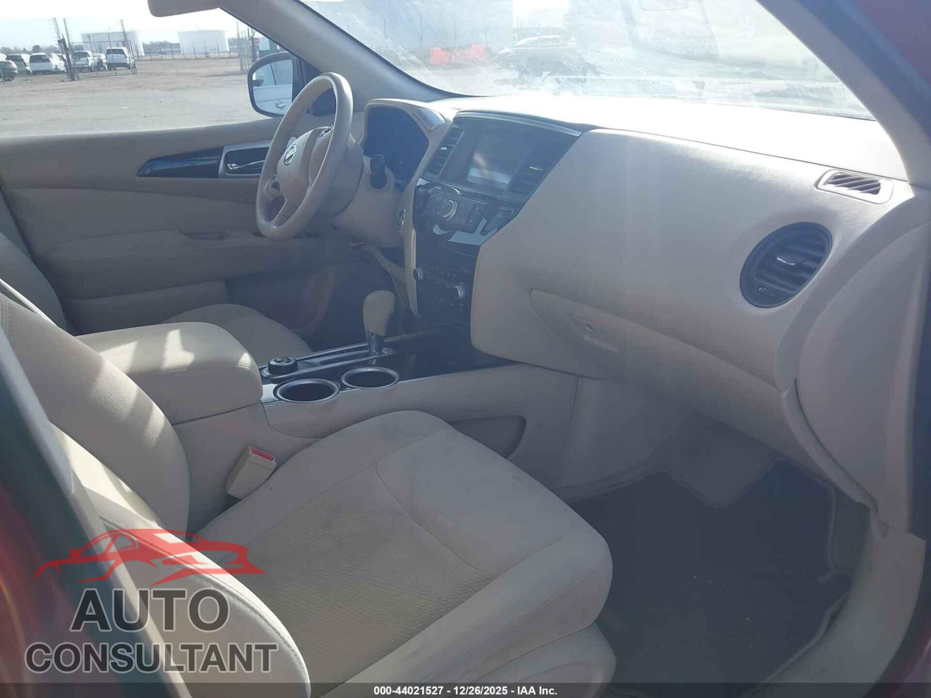 NISSAN PATHFINDER 2015 - 5N1AR2MM6FC678094