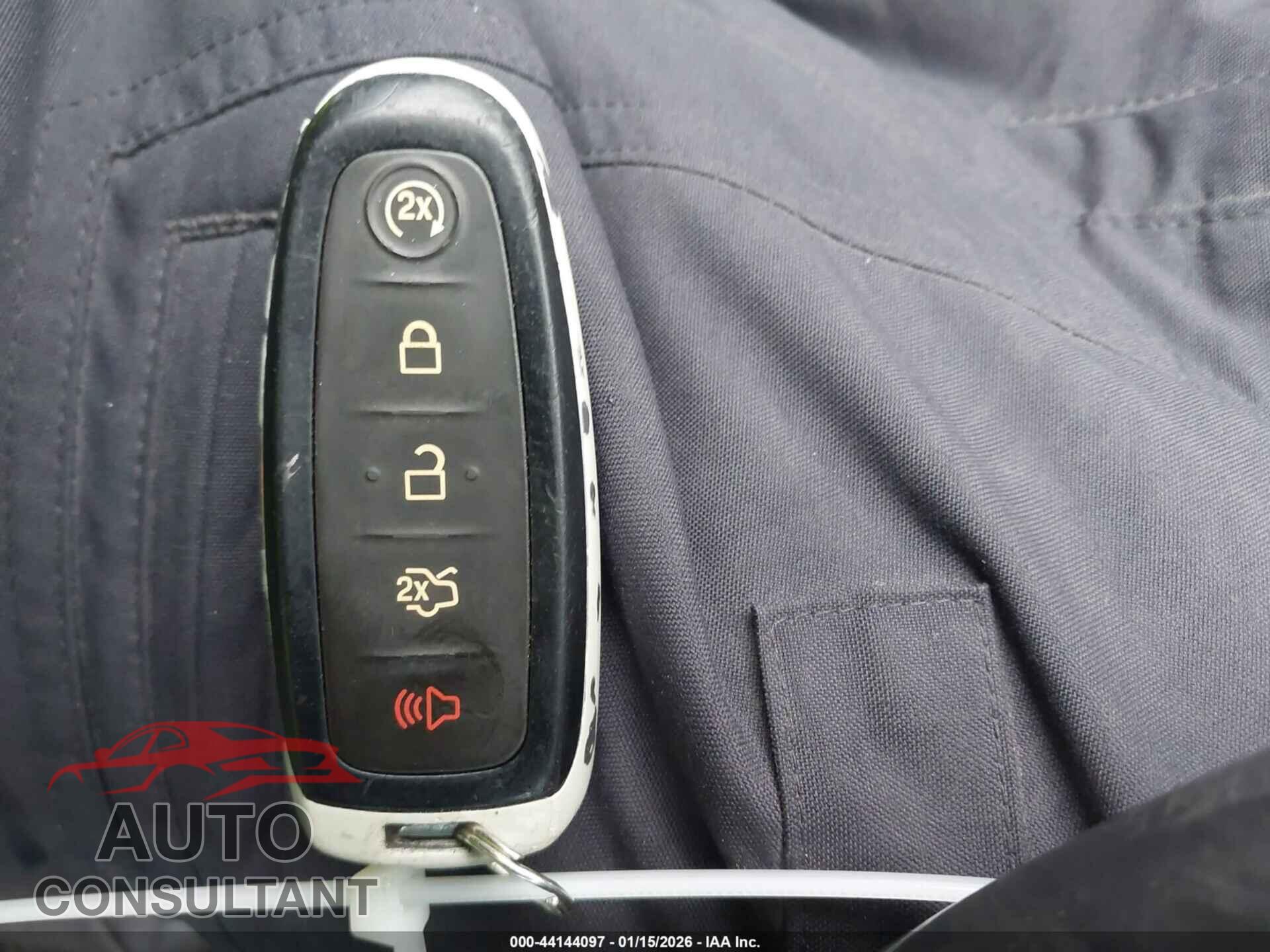 FORD EDGE 2011 - 2FMDK4KC1BBA04419