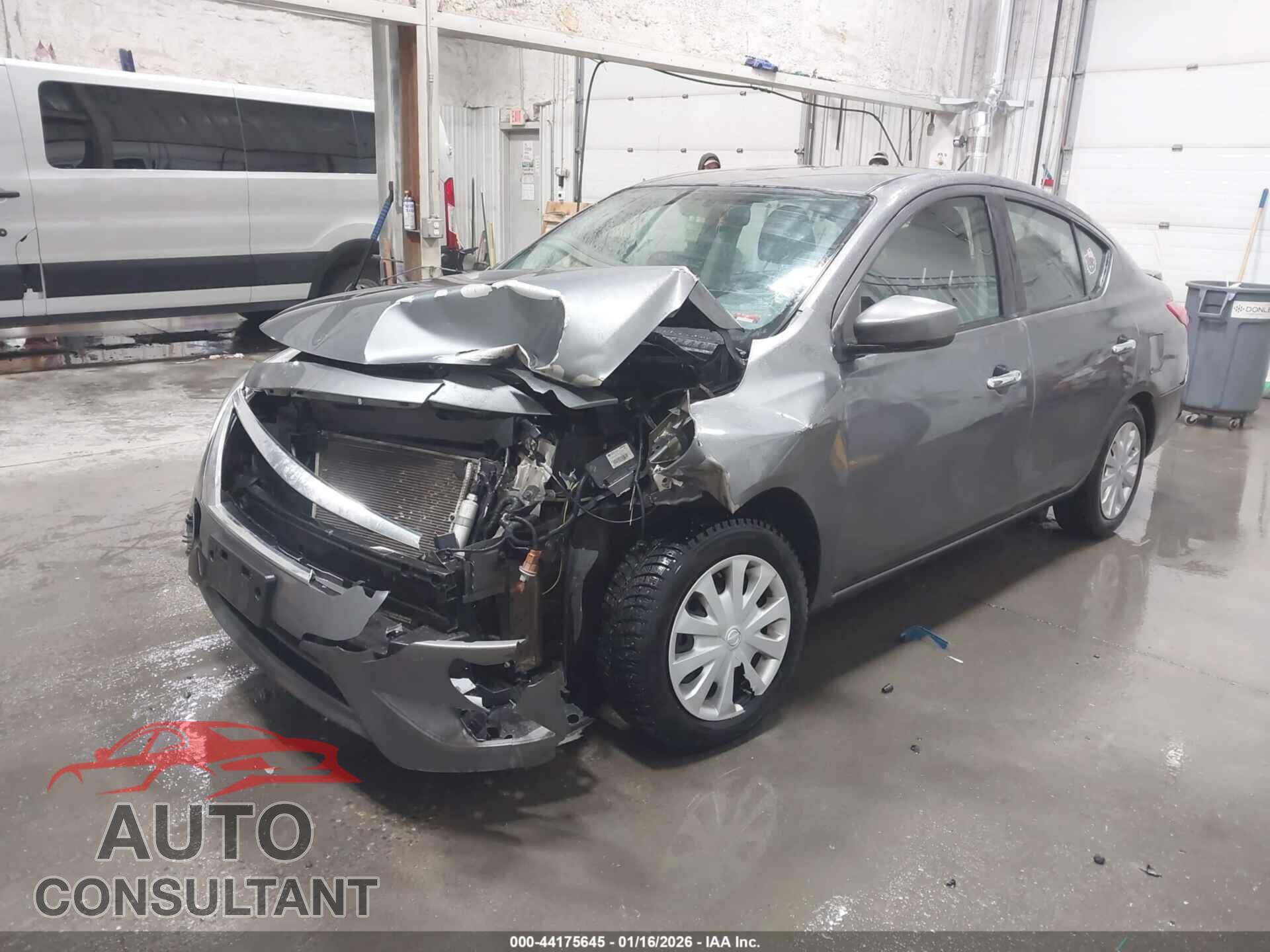 NISSAN VERSA 2019 - 3N1CN7AP3KL859840