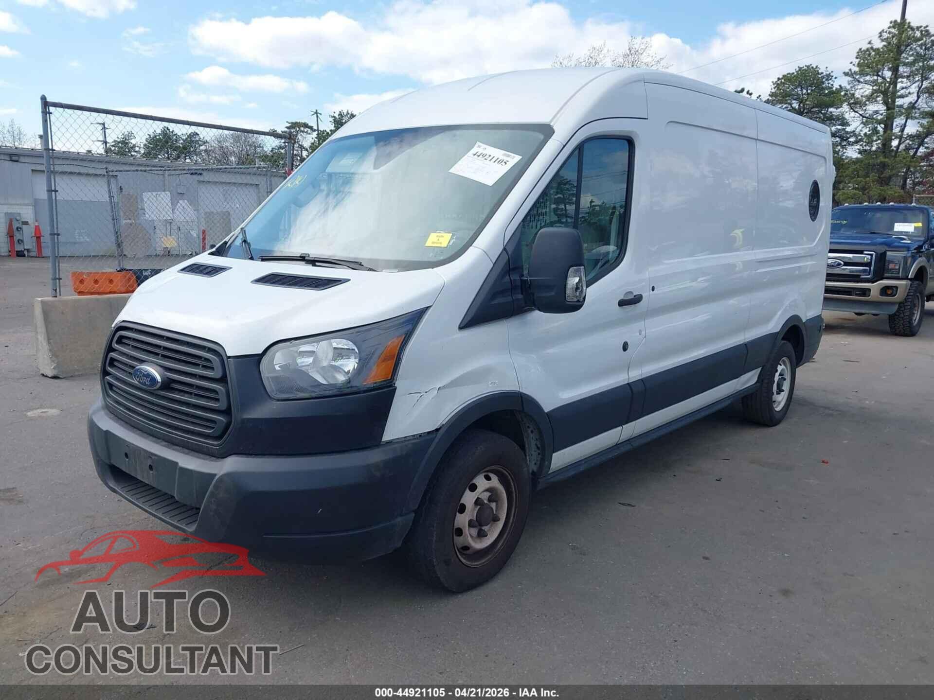 FORD TRANSIT-150 2019 - 1FTYE2CM1KKB52259