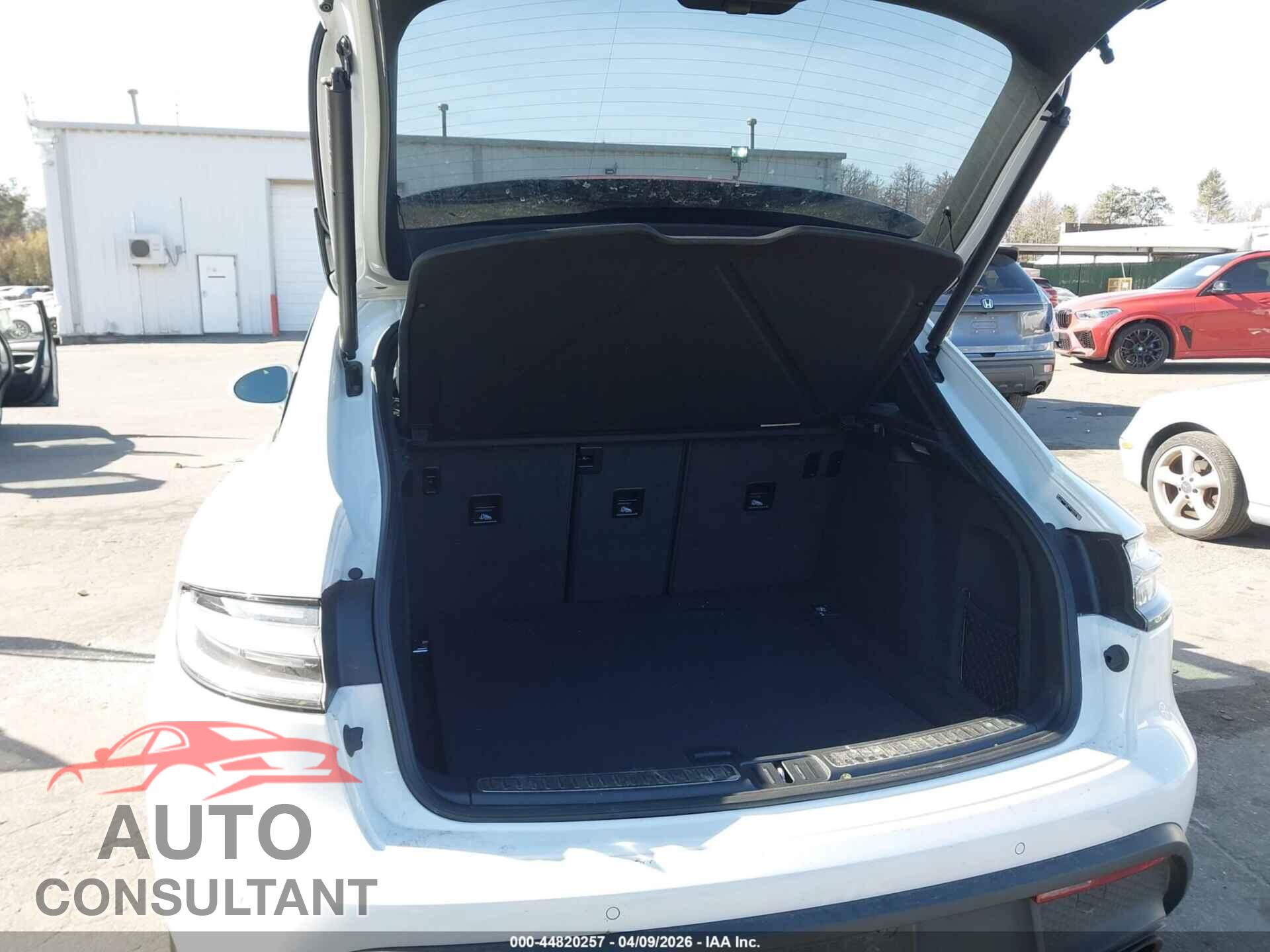 PORSCHE MACAN 2022 - WP1AA2A53NLB06485
