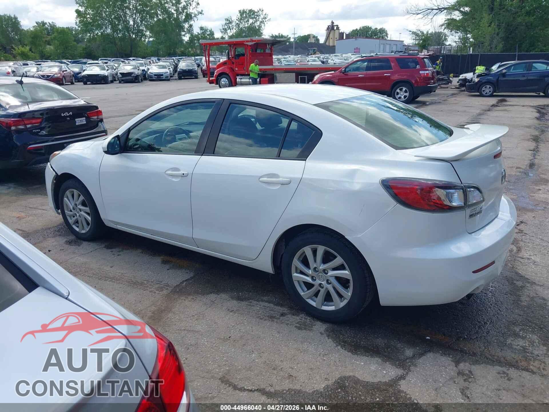 MAZDA MAZDA3 2012 - JM1BL1V87C1663259