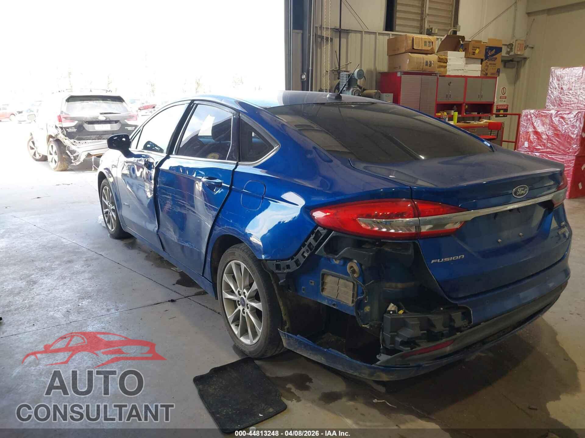 FORD FUSION HYBRID 2017 - 3FA6P0LU7HR143842