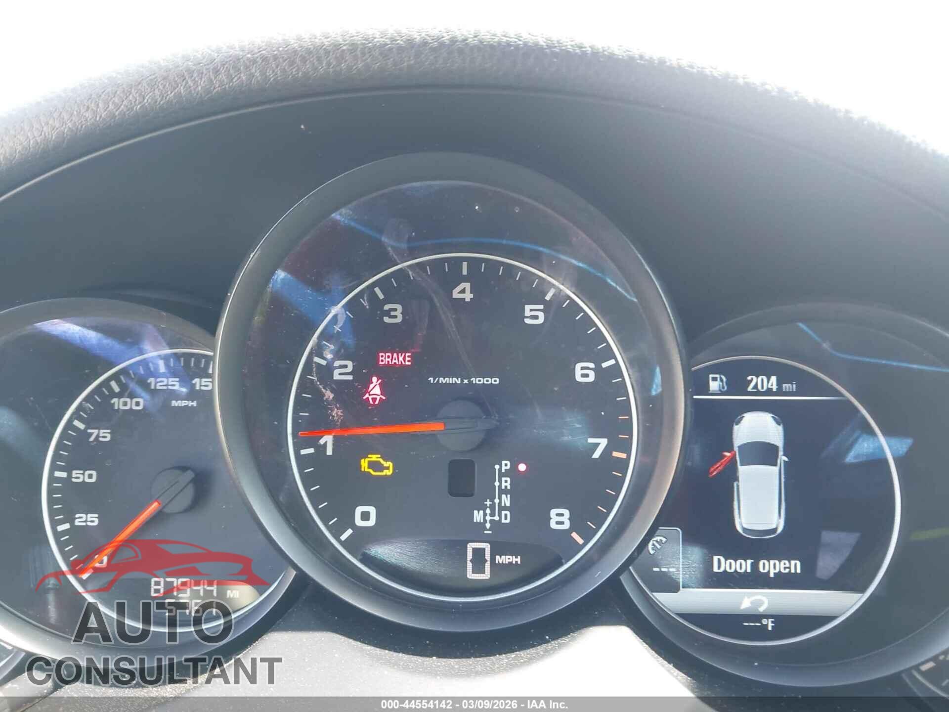 PORSCHE CAYENNE 2016 - WP1AA2A25GLA09300