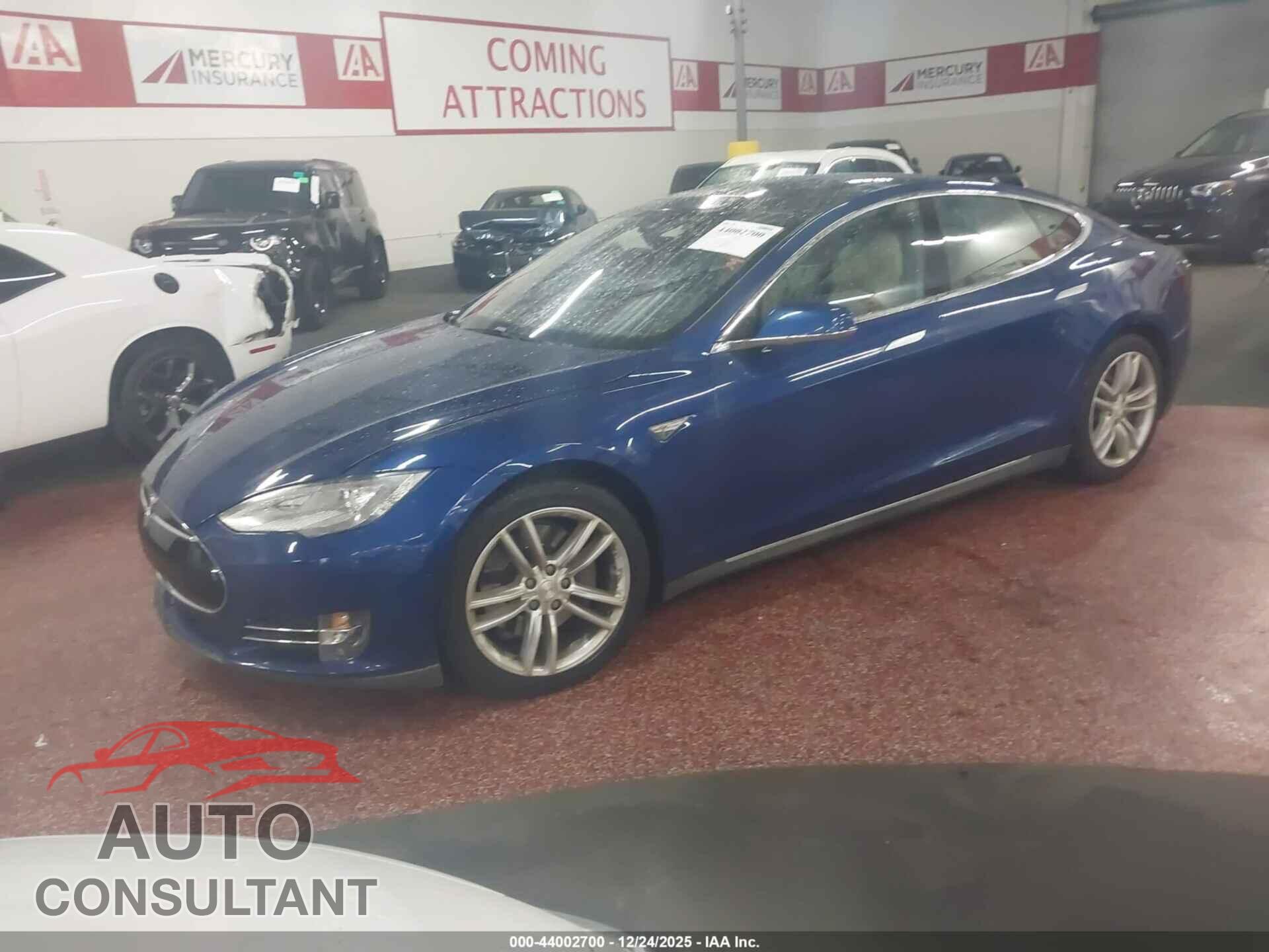 TESLA MODEL S 2015 - 5YJSA1E26FF112821