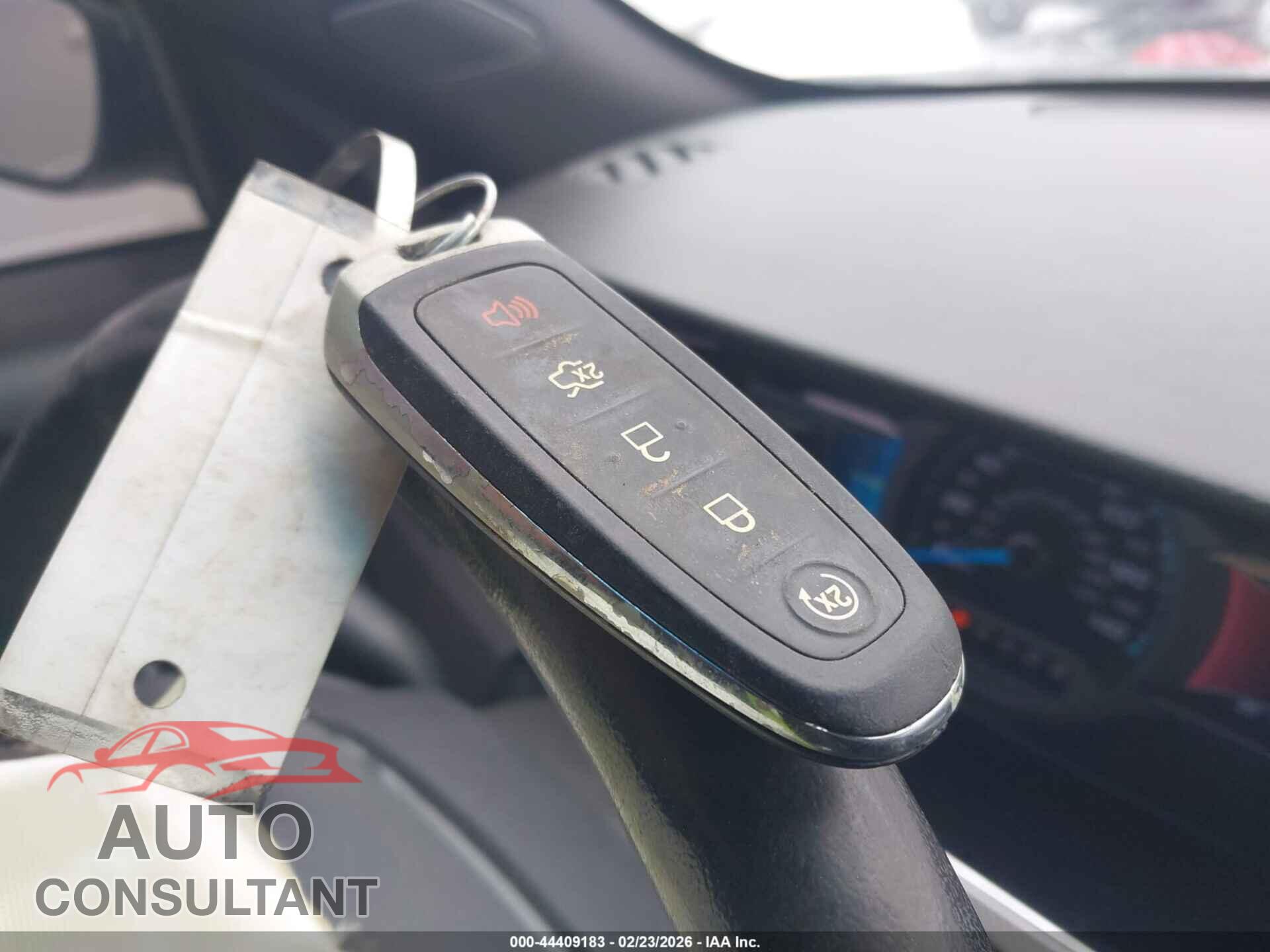 FORD TAURUS 2017 - 1FAHP2KT0HG125476