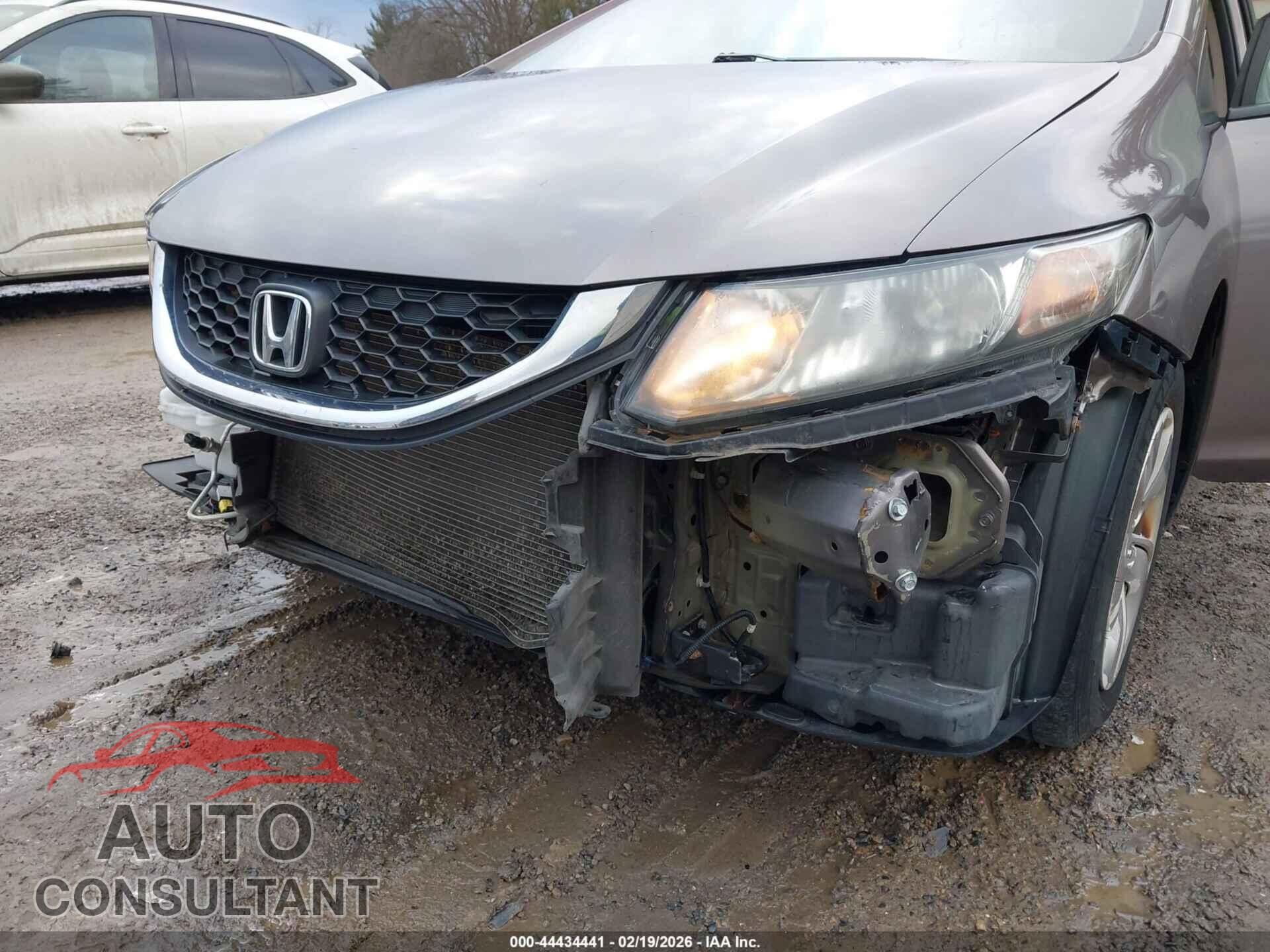 HONDA CIVIC 2015 - 19XFB2F50FE018257