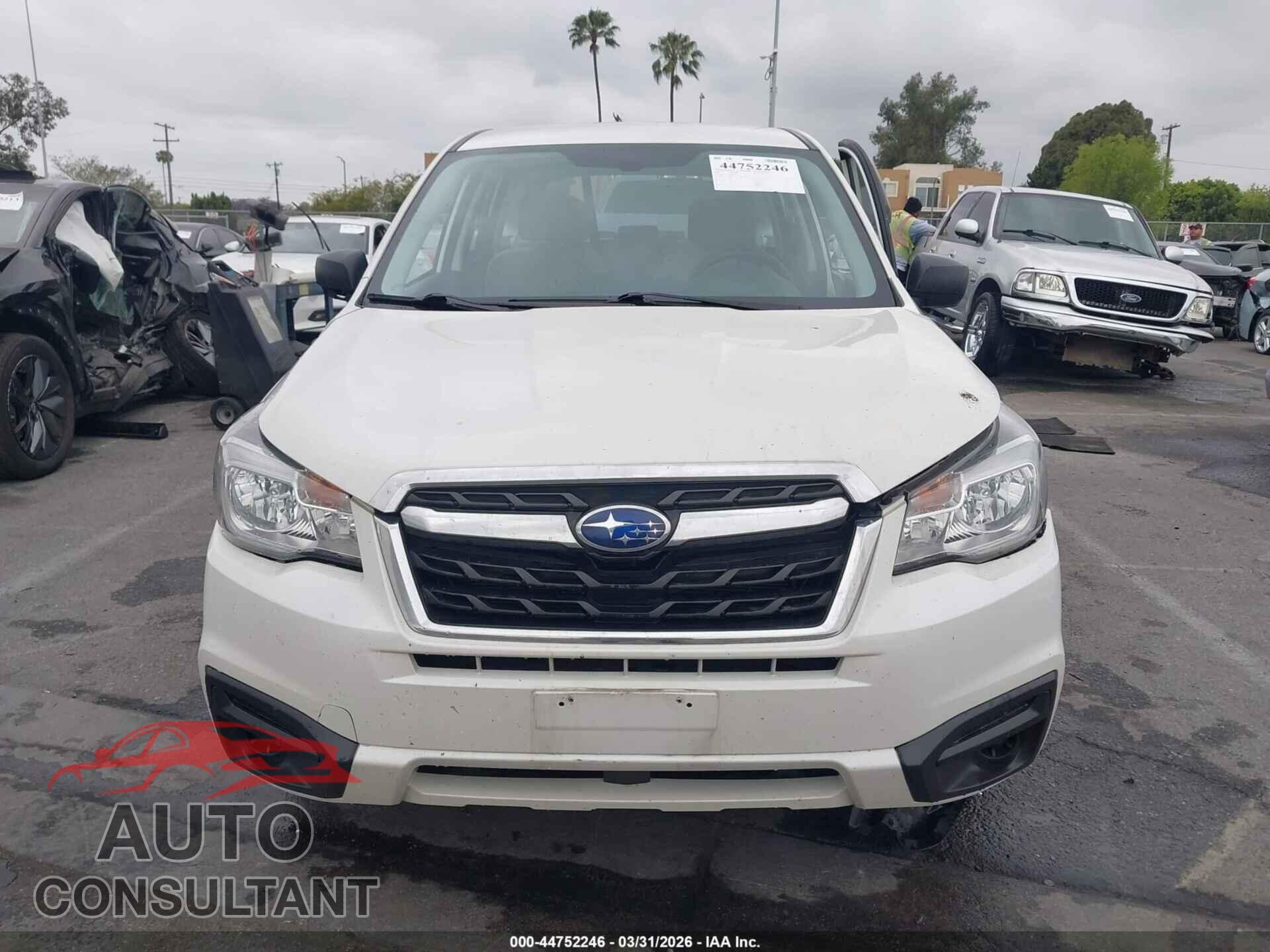 SUBARU FORESTER 2017 - JF2SJAAC2HH450462