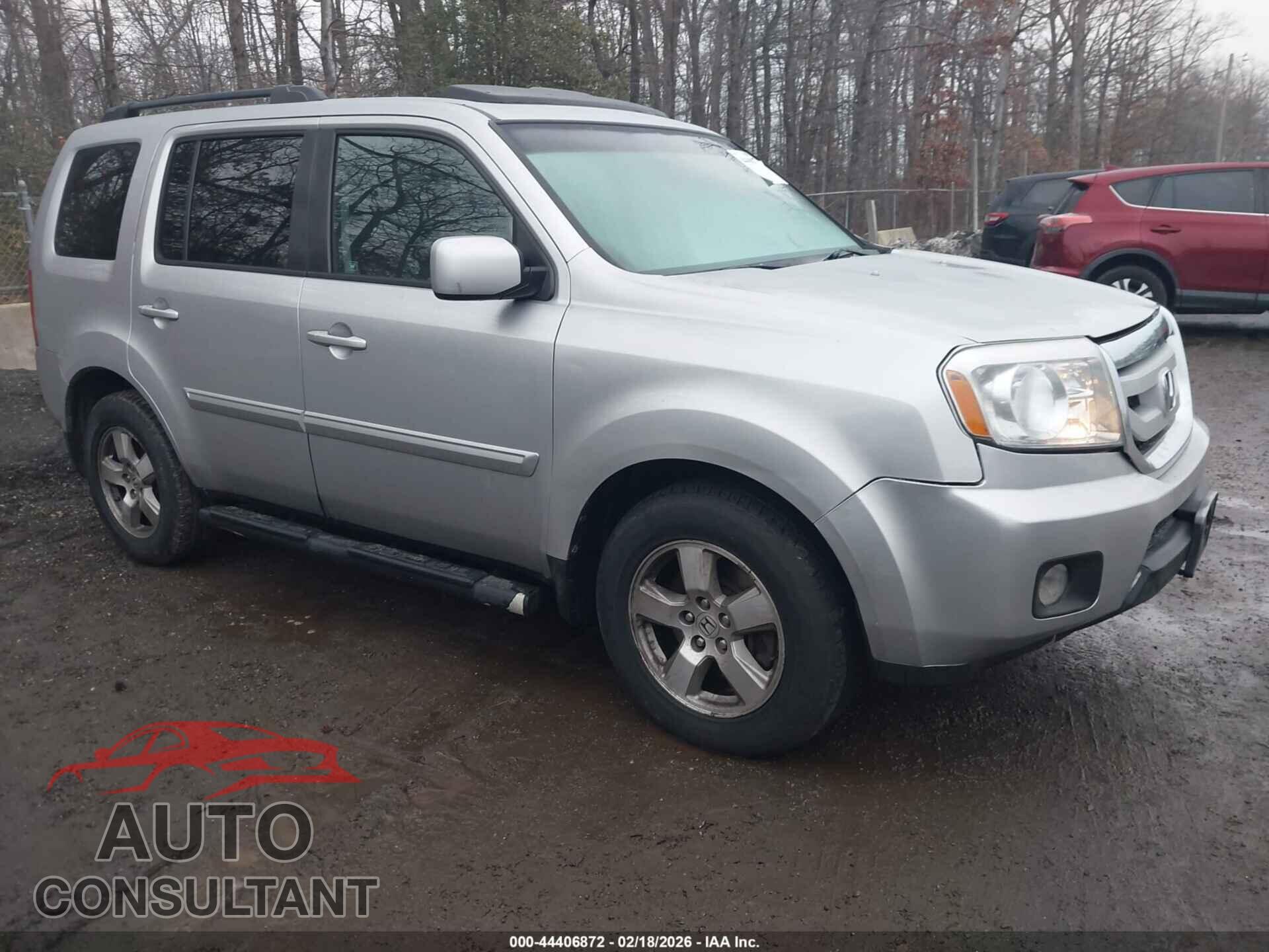 HONDA PILOT 2011 - 5FNYF3H56BB056211