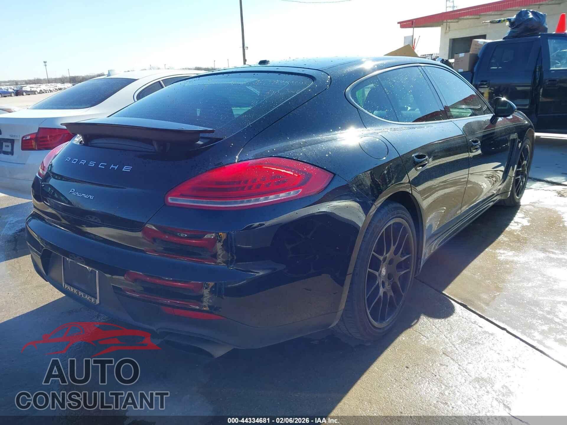 PORSCHE PANAMERA 2014 - WP0AA2A79EL009200