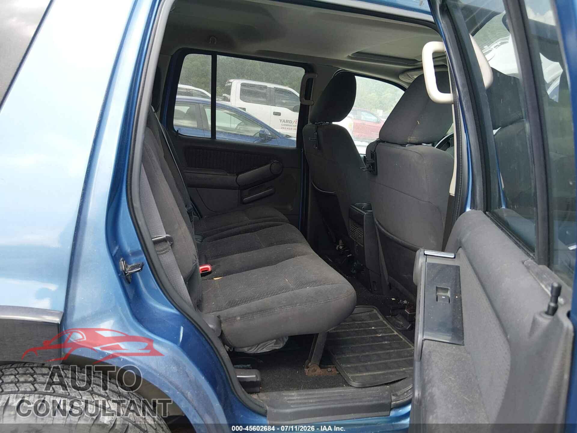FORD EXPLORER 2009 - 1FMEU63E09UA26877